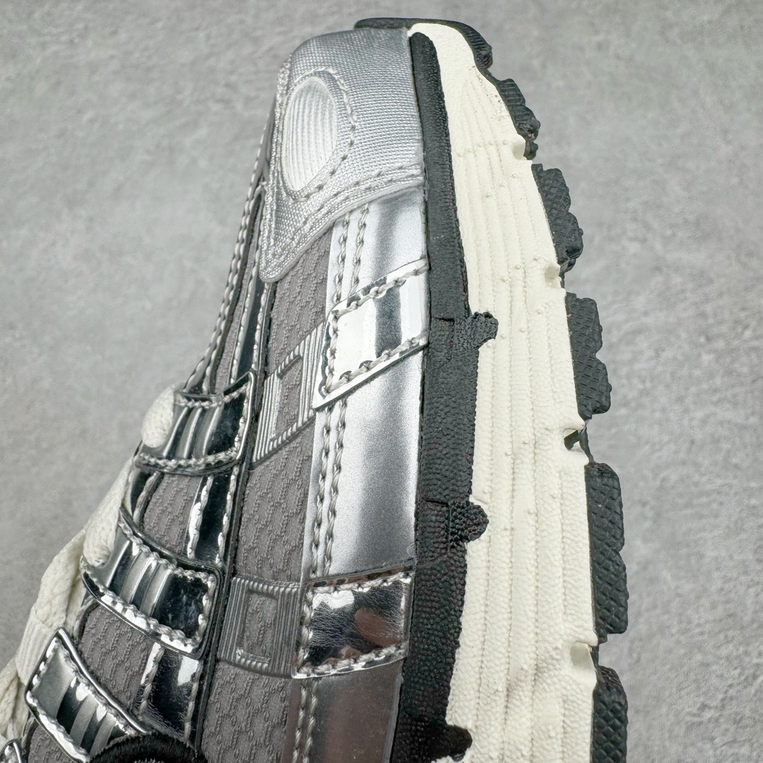 图片[17]-＃HP纯原 NK P-6000 系列低帮复古老爹风休闲运动舒适慢跑鞋 银灰 CN0149-001 购入原鞋原装纸板楦头开发 独家私模四层组合大底 市场唯一正确版本 良心定价 新配色陆续出货 进口三文治网面 融合 Pegasus 过往运动鞋设计 助力 21 世纪早期跑步运动跃升时尚新高度 采用透气网眼布、运动风格线条和耐穿覆面 兼具吸睛外观和舒适感受 中底泡绵以田径赛道为灵感 打造厚实设计 缔造出众缓震性能 尺码：36 36.5 37.5 38 38.5 39 40 40.5 41 42 42.5 43 44 44.5 45 46-选品中心