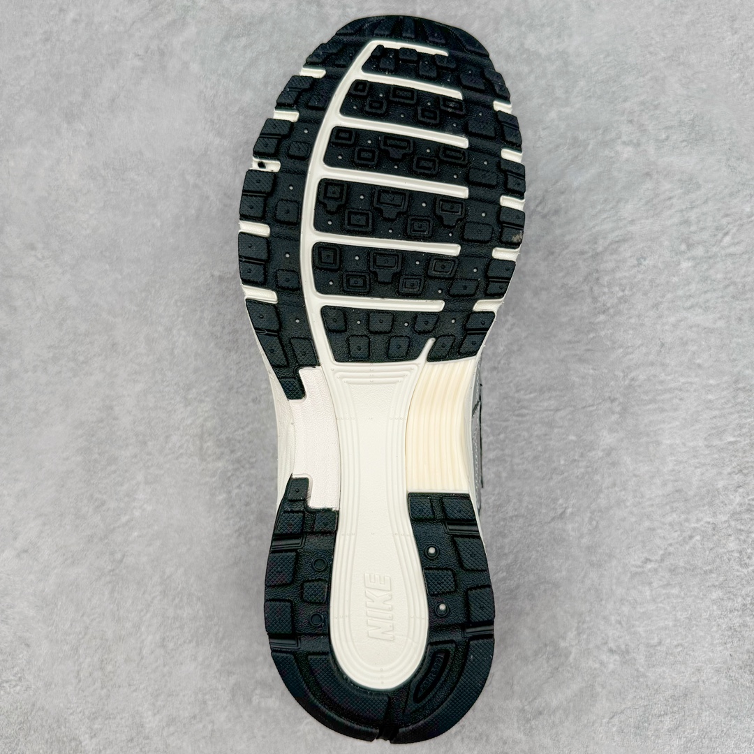 图片[9]-＃HP纯原 NK P-6000 系列低帮复古老爹风休闲运动舒适慢跑鞋 银灰 CN0149-001 购入原鞋原装纸板楦头开发 独家私模四层组合大底 市场唯一正确版本 良心定价 新配色陆续出货 进口三文治网面 融合 Pegasus 过往运动鞋设计 助力 21 世纪早期跑步运动跃升时尚新高度 采用透气网眼布、运动风格线条和耐穿覆面 兼具吸睛外观和舒适感受 中底泡绵以田径赛道为灵感 打造厚实设计 缔造出众缓震性能 尺码：36 36.5 37.5 38 38.5 39 40 40.5 41 42 42.5 43 44 44.5 45 46-选品中心