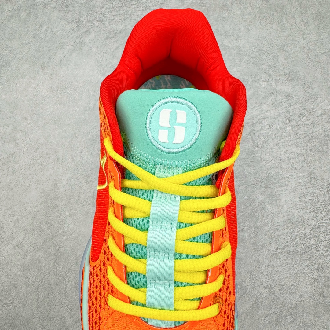 图片[5]-Nike Sabrina 1 \’lonic\’ 萨布丽娜一代签名减震防滑低帮篮球鞋 FQ3381-023 灵感来自 lonescu 的罗马尼亚传统 在前掌和鞋眼处采用特殊图案 向传统的罗马尼亚艺术和建筑致敬 它配备了全掌 NK React 缓震系统 并在前脚掌处配备了 Zoom Air 气垫 大胆的任何人任何地方 信息嵌入中底 象征着 lonescu的竞争精神以及她相信梦想家可以来自任何地方 该鞋还包括带锁定中足束带系统 以帮助固定脚部 Sabrina 1 的这款产品采用光子粉尘、无烟煤色、紫红色梦幻、浅烟灰色和浅骨色配色方案 尺码：40 40.5 41 42 42.5 43 44 44.5 45 46-选品中心