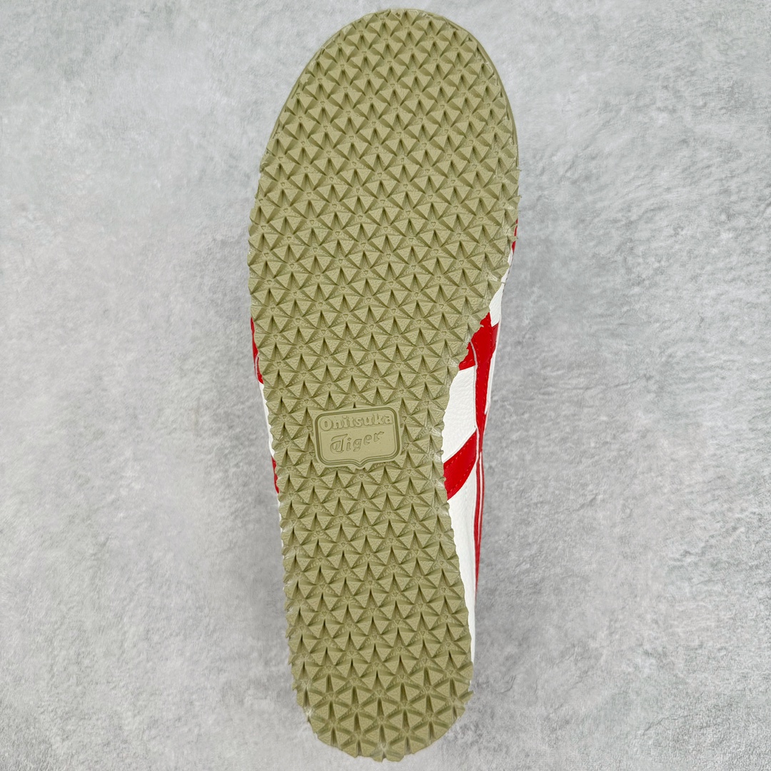 图片[9]-＃C版 Asics Onitsuka Tiger MEXICO 66 亚瑟士鬼冢虎复古经典板鞋 CNY 龙年限定 白红 市场王者选手 海外订单工厂出品 长期生产补货永不断码 超成熟稳定的做工品控 原装全套纸板楦头开发 原汁原味 完美呈现版型 私模正确鞋底咬花纹路 一比一鞋头弧度高度鞋身弧度 绝不口嗨 细节品控鞋型随意秒杀市面 原档咬花纹路私模大底 一个单元有六个三角形 总体形拼接呈现花瓣状 官方四联吊牌 原装Ortholite轻量化鞋垫 原盒原配 质保卡 说明书 钢印防尘纸 纸板中底带钢印 乳胶组合鞋垫 支持全方位的对比专柜 产品从款式颜色造型上体现出追求舒适和细节的完美 鞋类更是推崇手工制作的严谨与完美 融舒适性与可穿性的设计风格 注重细节的完美和别致魅力 既保持稳重 又不失轻松的时尚感 尺码：36 37 37.5 38 39 39.5 40 40.5 41.5 42 42.5 43.5 44 45-选品中心