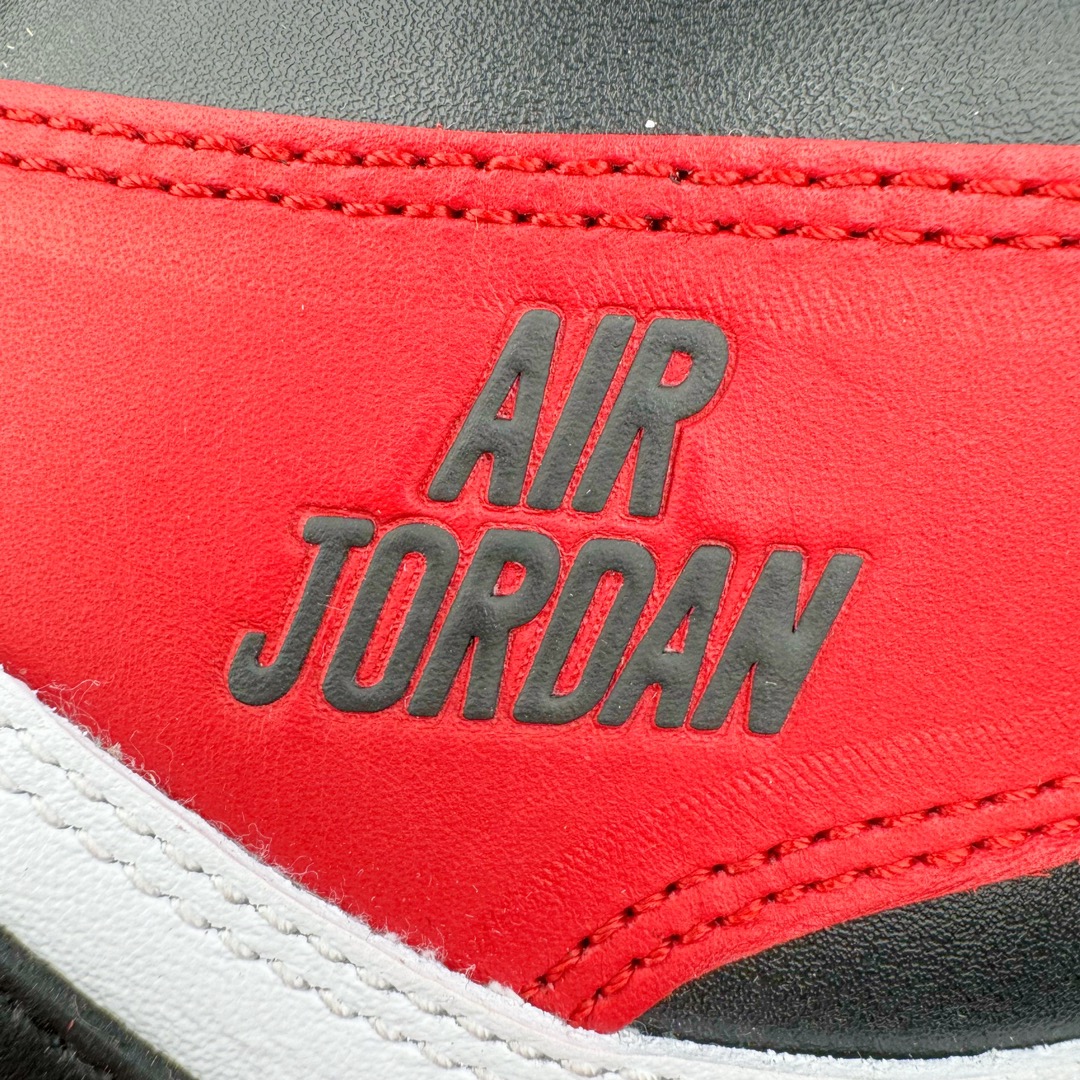 图片[14]-＃Z版纯原 Air Jordan AJ1 Retro High 新黑脚趾 DZ5485-106 外贸特供 原楦原纸板开发 极致一眼正品既视感 原厂皮料 原厂拉帮工艺 全部采用原厂电脑车 针距 边距完全同步原鞋 特供皮料一致原鞋 鞋面清洁度最高QC检验标准 控制溢胶 飞翼3D高频深度立体 鞋盒、防尘纸 均采购来自原厂 尺码：36 36.5 37.5 38 38.5 39 40 40.5 41 42 42.5 43 44 44.5 45 46 47.5-选品中心