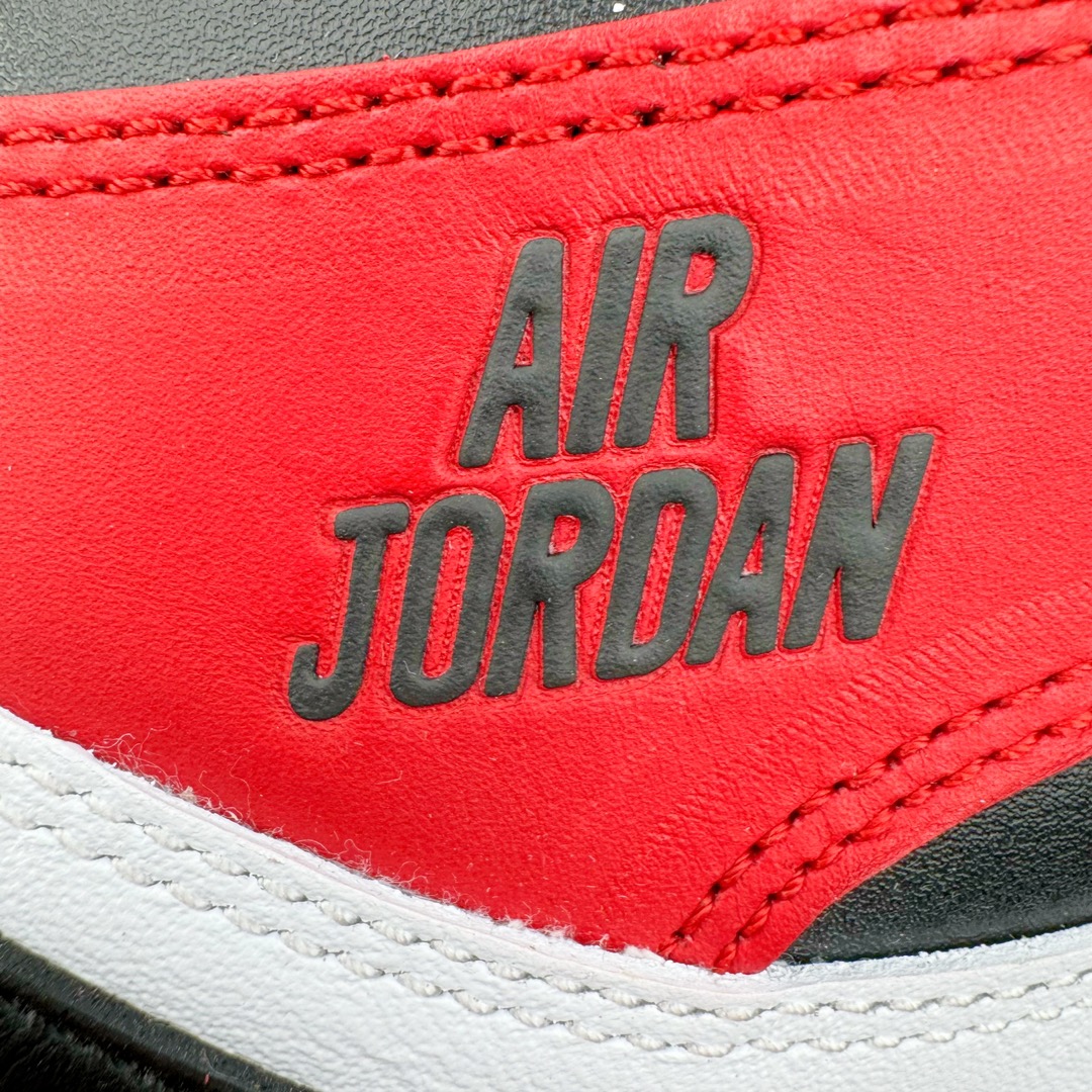 图片[19]-＃Z版纯原 Air Jordan AJ1 Retro High 新黑脚趾 DZ5485-106 外贸特供 原楦原纸板开发 极致一眼正品既视感 原厂皮料 原厂拉帮工艺 全部采用原厂电脑车 针距 边距完全同步原鞋 特供皮料一致原鞋 鞋面清洁度最高QC检验标准 控制溢胶 飞翼3D高频深度立体 鞋盒、防尘纸 均采购来自原厂 尺码：36 36.5 37.5 38 38.5 39 40 40.5 41 42 42.5 43 44 44.5 45 46 47.5-选品中心