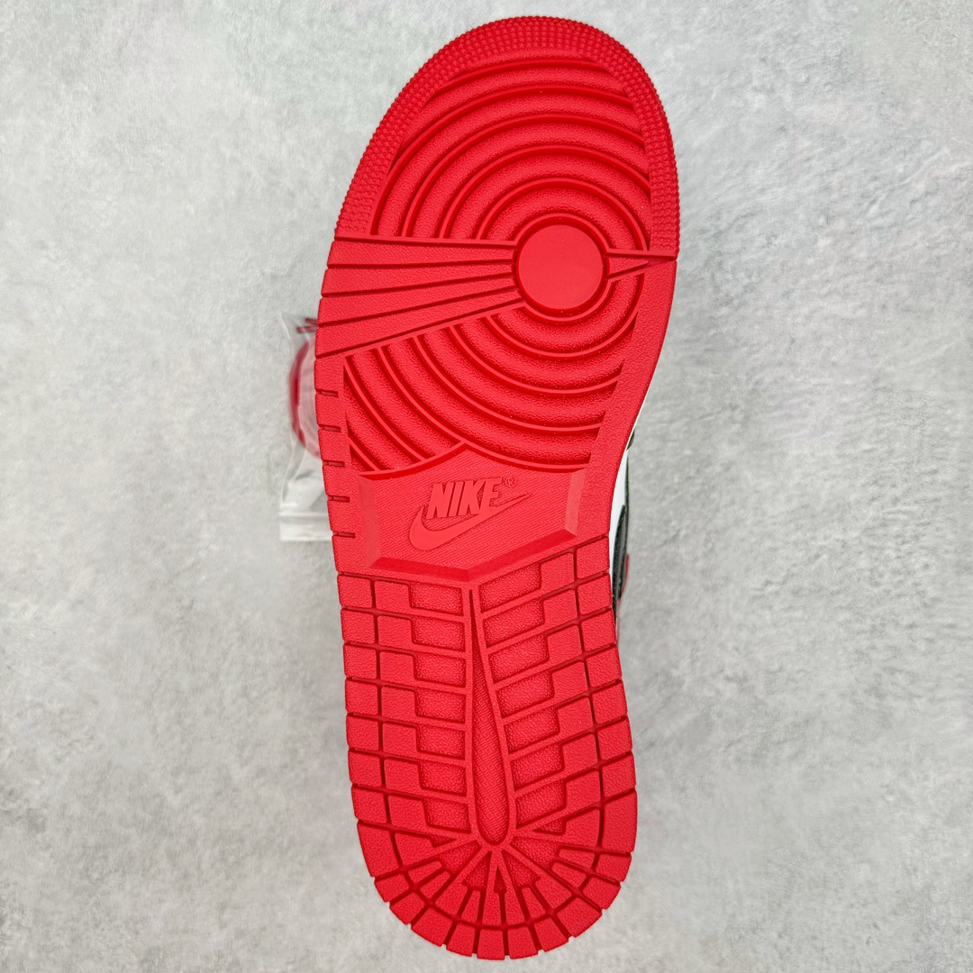 图片[9]-＃Z版纯原 Air Jordan AJ1 Retro High 新黑脚趾 DZ5485-106 外贸特供 原楦原纸板开发 极致一眼正品既视感 原厂皮料 原厂拉帮工艺 全部采用原厂电脑车 针距 边距完全同步原鞋 特供皮料一致原鞋 鞋面清洁度最高QC检验标准 控制溢胶 飞翼3D高频深度立体 鞋盒、防尘纸 均采购来自原厂 尺码：36 36.5 37.5 38 38.5 39 40 40.5 41 42 42.5 43 44 44.5 45 46 47.5-选品中心