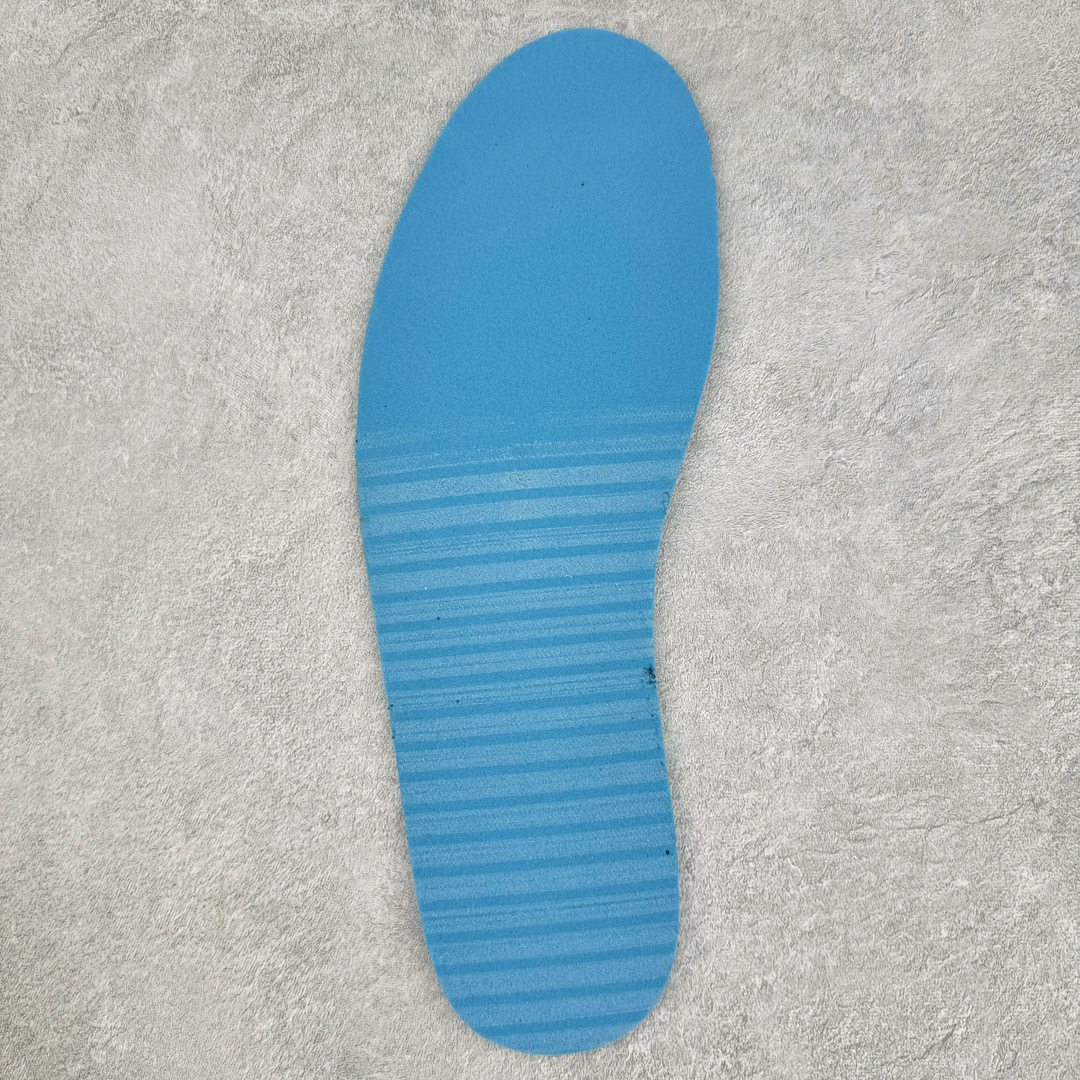 图片[11]-＃Z版纯原 Air Jordan AJ1 Retro High 新黑脚趾 DZ5485-106 外贸特供 原楦原纸板开发 极致一眼正品既视感 原厂皮料 原厂拉帮工艺 全部采用原厂电脑车 针距 边距完全同步原鞋 特供皮料一致原鞋 鞋面清洁度最高QC检验标准 控制溢胶 飞翼3D高频深度立体 鞋盒、防尘纸 均采购来自原厂 尺码：36 36.5 37.5 38 38.5 39 40 40.5 41 42 42.5 43 44 44.5 45 46 47.5-选品中心