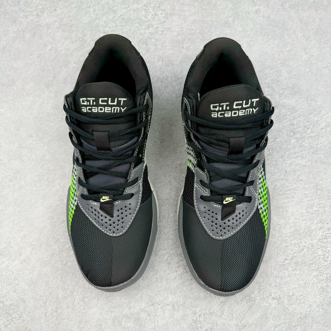 图片[2]-NK Air Zoom G.T. Cut Academy EP GT男/女篮球鞋 黑色 FB2598-001 NK首度推出G.T. Cut 系列的平价款式G.T. Cut Academy，外型维持一贯的流线型设计。不同价格的款式，让不同需求的球友也能入手适合自己的球鞋。足底出色抓地设计，助你瞬息急停，随意变速，轻松摆脱对手，驰骋赛场。匠心底纹从后跟延伸至鞋头，铸就急起急停的强劲抓地表现，助力实现侧向突破和快速移步。鞋款采用出众回弹设计，为切入、转向和移步篮筐提供出色的能量回馈。回弹性能带来弹力充沛的迈步体验，让你爆发疾速。前足搭载 Zoom Air 缓震配置，助你在赛事升温之际迅猛出击。足底缓震配置带来舒适比赛体验。中底搭载厚实泡绵，营造非凡舒适的支撑感受。该鞋款可轻松驾驭坚硬地面，助力鏖战。尺码：36 36.5 37.5 38 38.5 39 40 40.5 41 42 42.5 43 44 44.5 45 46-选品中心