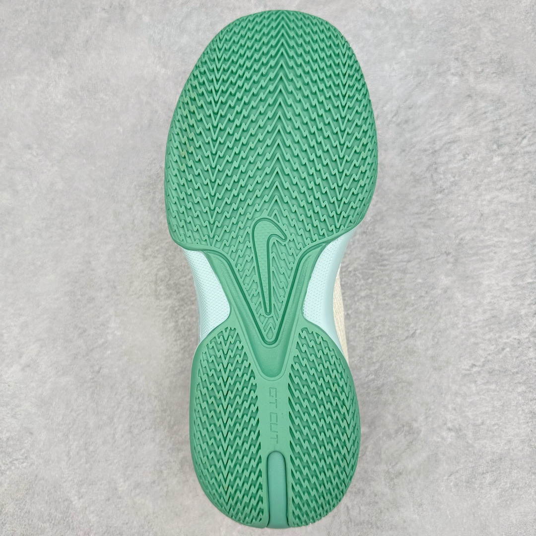 图片[9]-NK Air Zoom G.T. Cut Academy EP GT男/女篮球鞋 米绿色 FB2598-102 NK首度推出G.T. Cut 系列的平价款式G.T. Cut Academy，外型维持一贯的流线型设计。不同价格的款式，让不同需求的球友也能入手适合自己的球鞋。足底出色抓地设计，助你瞬息急停，随意变速，轻松摆脱对手，驰骋赛场。匠心底纹从后跟延伸至鞋头，铸就急起急停的强劲抓地表现，助力实现侧向突破和快速移步。鞋款采用出众回弹设计，为切入、转向和移步篮筐提供出色的能量回馈。回弹性能带来弹力充沛的迈步体验，让你爆发疾速。前足搭载 Zoom Air 缓震配置，助你在赛事升温之际迅猛出击。足底缓震配置带来舒适比赛体验。中底搭载厚实泡绵，营造非凡舒适的支撑感受。该鞋款可轻松驾驭坚硬地面，助力鏖战。尺码：36 36.5 37.5 38 38.5 39 40 40.5 41 42 42.5 43 44 44.5 45 46-选品中心