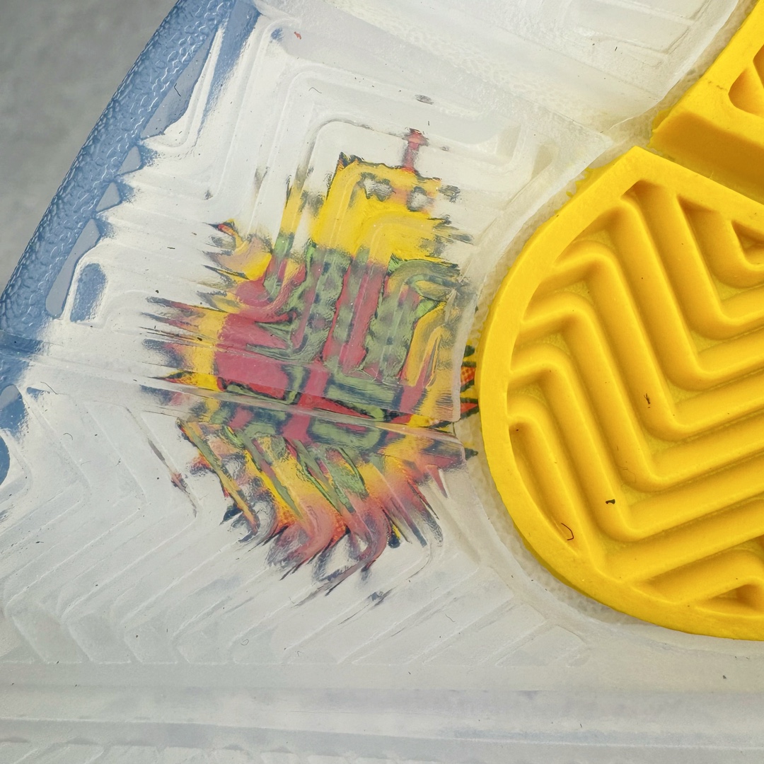 图片[16]-＃DG2.0 Air Jordan AJ4 Retro Doernbecher 慈善超人 黑蓝绿 308497-015 情怀单品 收藏必备 独家外贸特供 耗时半年巨作 全套原纸板楦头开发 原厂特供皮料加持 确保原汁原味 完美呈现四代版型 一比一鞋头弧度高度鞋身弧度 数据细节工艺流程均保持原鞋一致 原厂TPU网格鞋带扣 正确内里网布 菱角分明不变形无多余毛边 柔软性质感一致于原鞋 市场唯一原厂鞋扣模具 背面可见隐藏注塑口 原厂织唛标 原厂飞人电绣工艺 尾指中部跳三针 独家绑鞋带手法 印刷中底布 四线拉帮 米色美纹纸贴合固定 进口港宝加持 后跟自然饱满 全鞋荧光划线卡点 追求极致完美 每一双都是工艺品 多重QC质检 超越公司货的品控标准 实实在在的免检产品 尺码：40.5 41 42 42.5 43 44 44.5 45 45.5 46 47.5 48.5-选品中心