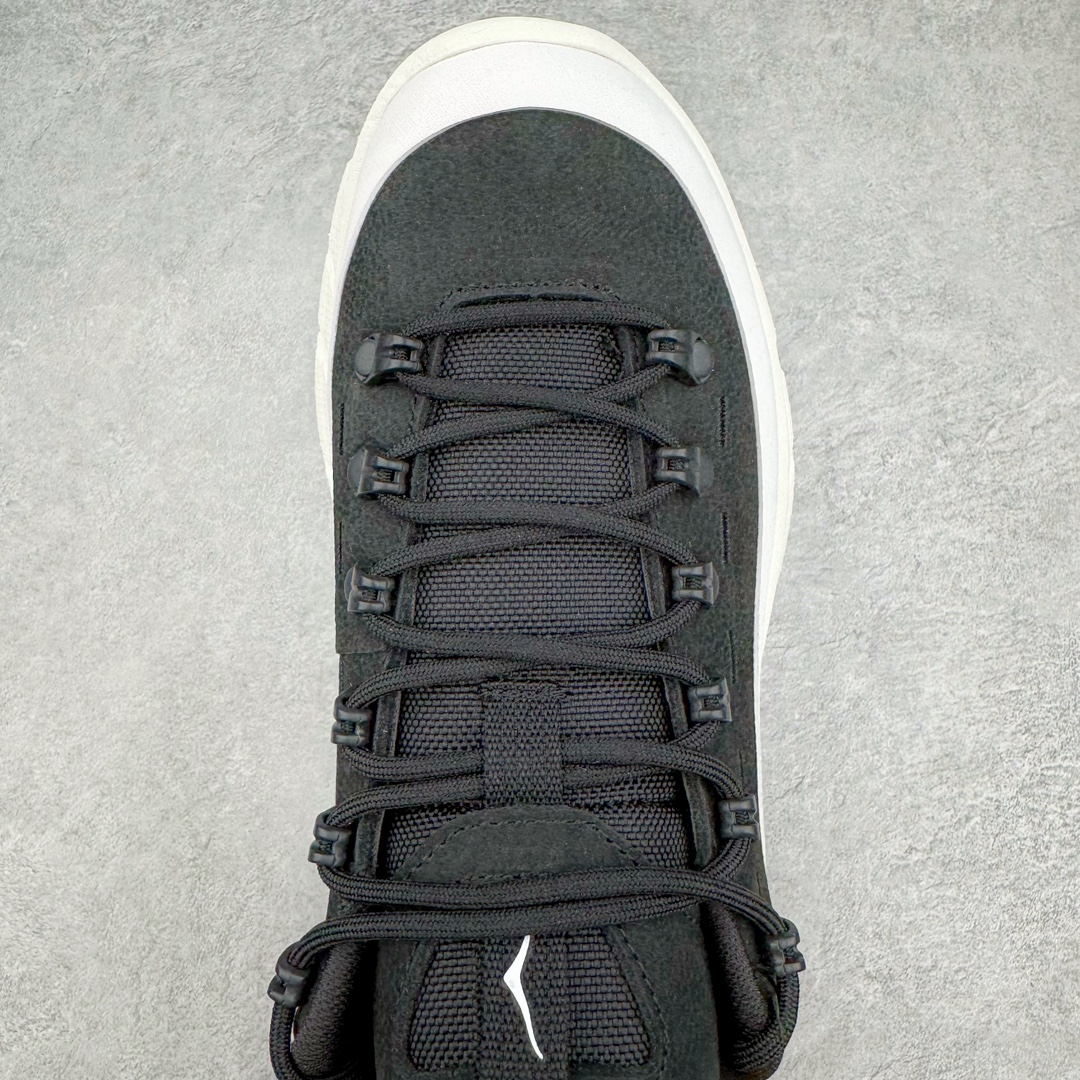 图片[4]-＃X版纯原 HOKA ONE ONE Tor Uitra Low 托亚潮流户外越野登山功能鞋 鞋款利用机能、户外、复古元素将都市型格与户外机能无缝结合 既能自由穿梭于城市的钢筋水泥之间 也能轻松演绎山系潮流搭配 全粒面皮革结合模压鞋口 提升持久耐穿度 直至鞋头的鞋带设计 舒适灵活的调节 搭配鞋头处HOKA ONE ONE飞翼纹饰 营造了个性十足的张扬气场 Tor Ultra 配备 Vibram® 鞋底与 EVA 和RMAT® 中底 给穿著者最佳的抓地力及舒适性 另外中底的金属摇杆可稳定脚部行程 当走过崎岖山路时依然让脚部得到平稳的感觉 而整对鞋以皮革和耐用尼龙布材打造 与坚固的鞋底相结合 可以牢固地支撑脚部和脚踝 另外外层搭载的Event技术 保持鞋履防水以及鞋内透气作用 尺码：36 36.5 37.5 38 38.5 39 40 40.5 41 42 42.5 43 44 44.5 45-选品中心