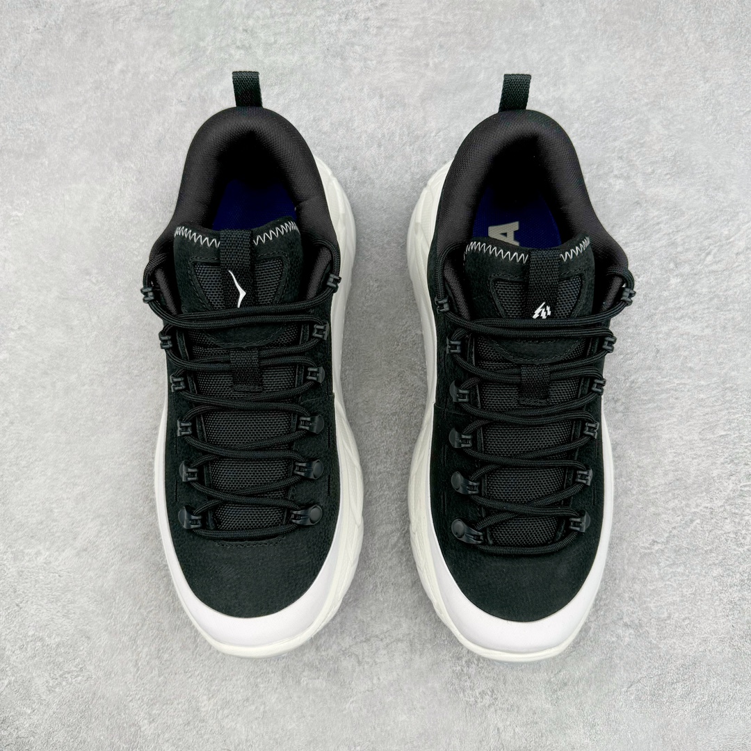 图片[2]-＃X版纯原 HOKA ONE ONE Tor Uitra Low 托亚潮流户外越野登山功能鞋 鞋款利用机能、户外、复古元素将都市型格与户外机能无缝结合 既能自由穿梭于城市的钢筋水泥之间 也能轻松演绎山系潮流搭配 全粒面皮革结合模压鞋口 提升持久耐穿度 直至鞋头的鞋带设计 舒适灵活的调节 搭配鞋头处HOKA ONE ONE飞翼纹饰 营造了个性十足的张扬气场 Tor Ultra 配备 Vibram® 鞋底与 EVA 和RMAT® 中底 给穿著者最佳的抓地力及舒适性 另外中底的金属摇杆可稳定脚部行程 当走过崎岖山路时依然让脚部得到平稳的感觉 而整对鞋以皮革和耐用尼龙布材打造 与坚固的鞋底相结合 可以牢固地支撑脚部和脚踝 另外外层搭载的Event技术 保持鞋履防水以及鞋内透气作用 尺码：36 36.5 37.5 38 38.5 39 40 40.5 41 42 42.5 43 44 44.5 45-选品中心