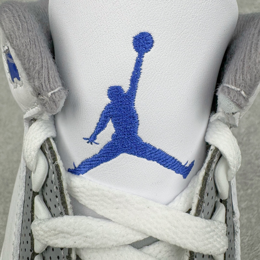 图片[11]-＃K版纯原 Air Jordan AJ3 Retro 小闪电白蓝 CT8532-145 原楦原纸板开发 确保原汁原味 原厂皮料质感色泽绝无偏差 完美中底拉帮 原厂中底钢印 原档案大底 如假白送 大底纹路 气垫通透度PU的回弹性均百分百还原 原厂电绣鞋舌飞人刺绣针数立体讲究精细欢迎对比正品原鞋 尺码：40 40.5 41 42 42.5 43 44 44.5 45 46 47.5-选品中心