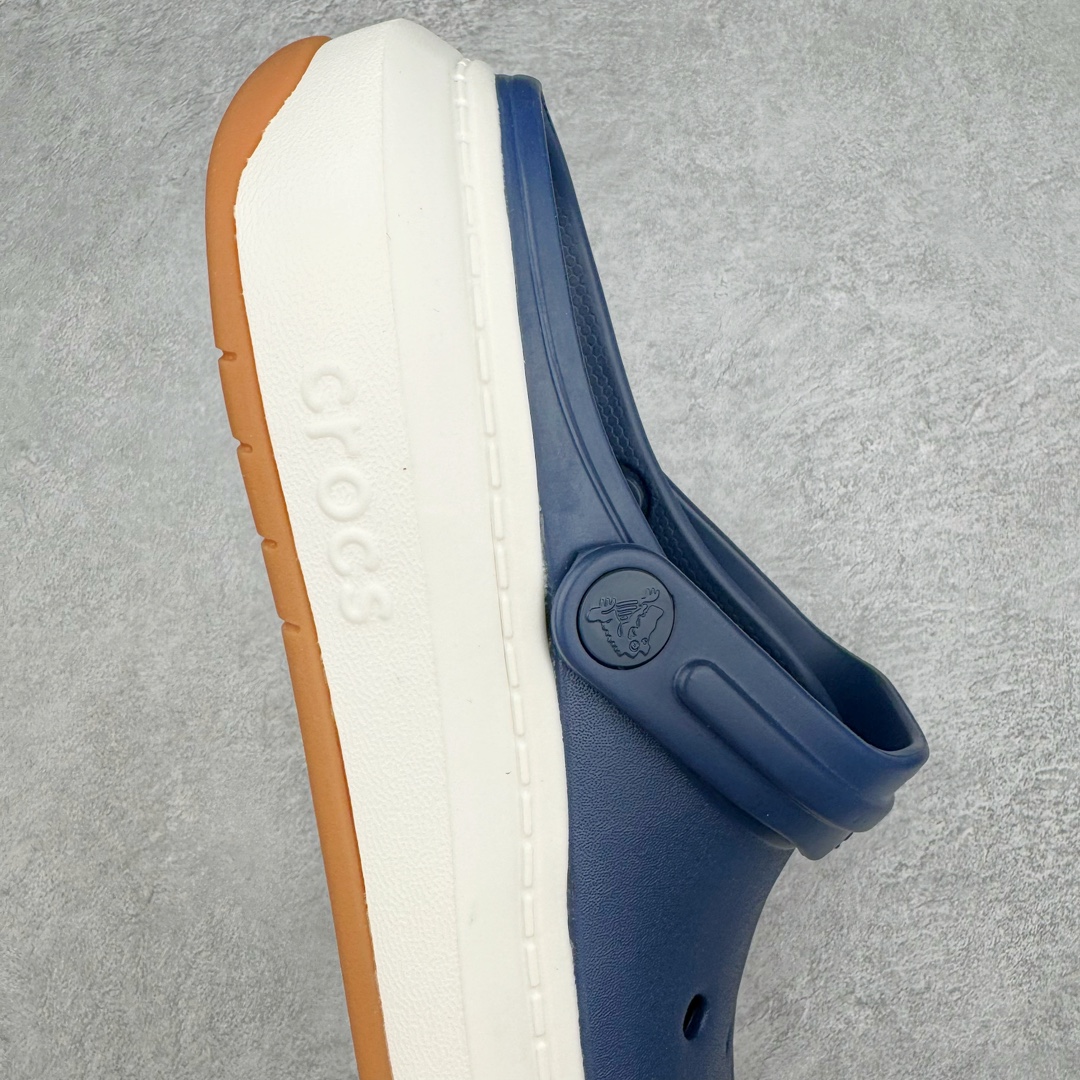 图片[6]-＃DG莞产 Crocs Classic Clog 卡骆驰简约休闲沙滩洞洞拖鞋凉鞋 全速 透明防水袋包装 注意配件需单独购买 超轻Croslite专利材料打造 鞋面更加耐用易清洗 该鞋款轻盈舒适 2002年 经典克骆格诞生 秉承外形简单 穿着舒适的初衷 不断为消费者带来舒适的穿着体验 穿出“趣”味 鞋面洞洞可搭彰显个性的智必星 一鞋两穿 可调节式后跟带增添鞋身的稳固性能 放前面变成愜意舒适的凉拖 放后面行走跑跳更加稳妥 Croslite ™材料 封闭式细胞树脂 能够在体温作用下自动变形以适应脚部形状 涉水性优秀的同时易于清洁 抓地力强 不易打滑 Crocs的核心理念：轻便 灵活 全方位的舒适感 同步官方尺码：M4（36-37） M5（37-38）M6（38-39）M7（39-40）M8（41-42）M9（42-43）M10（43-44）M11（45-46）-选品中心