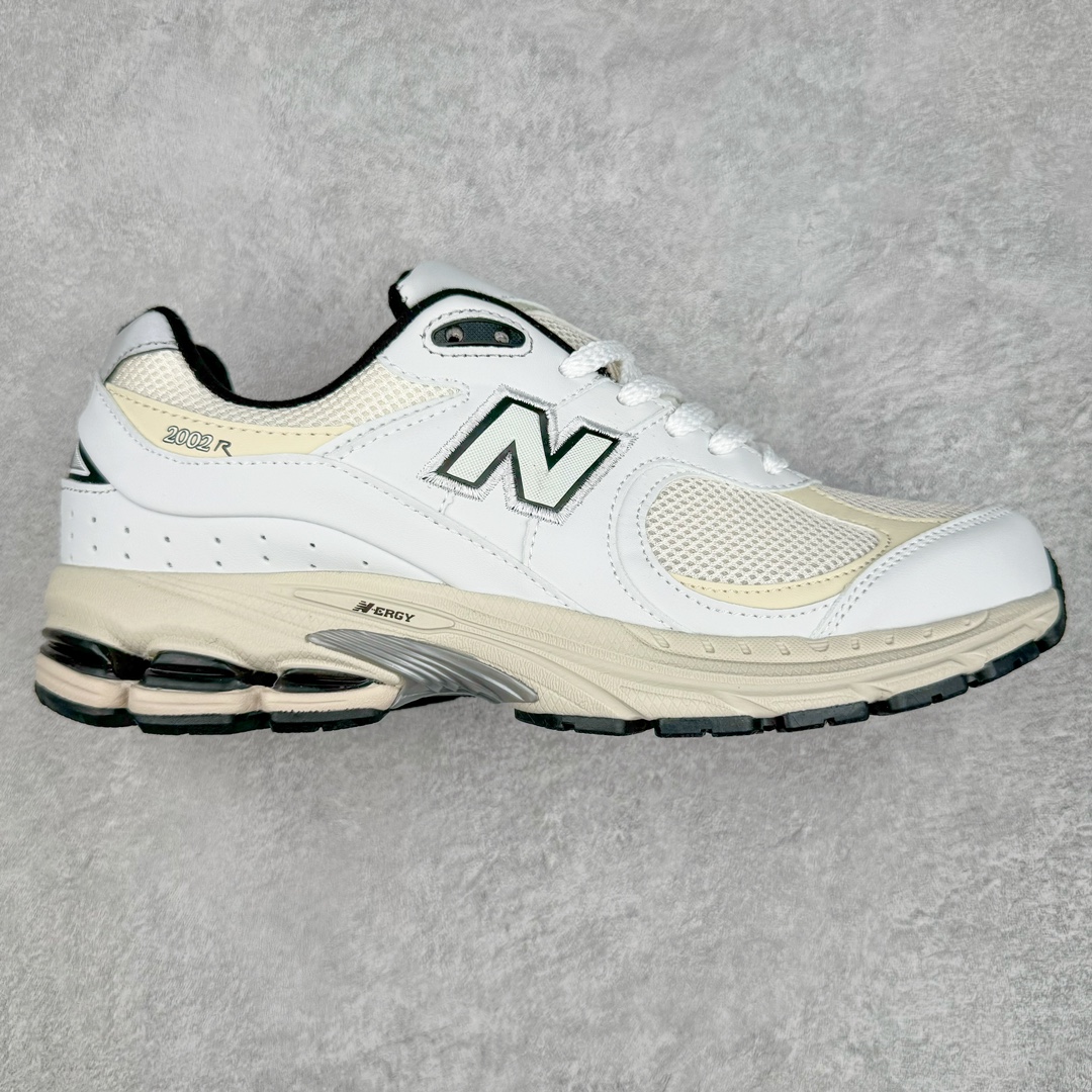 图片[7]-＃M3纯原 New Balance 2002R NB2002 男女休闲慢跑鞋 日韩出口特供订单 配套商长期套现长期补货 全新货品 正常出厂触屏不到的单价 超级跑量款 全套原楦原纸板原厂数据开发 进口三明治网面 原装进口翻毛皮料正确绒感卡色 正确中底拉帮中底网布细节 采用轻质牛剖革拼接透气网眼衬垫织物鞋面材质 T-Beam大底提供足步弓支撑 保持步态稳定 后跟搭载外露缓震胶 鞋身整体以各种深浅不一的灰色覆盖 鞋头以淡蓝色调装饰 网眼衬垫通过不规律的色块实现做旧的美感 泛黄的鞋底更是进一步增添了复古气息 尺码：36 37 37.5 38 38.5 39.5 40 40.5 41.5 42 42.5 43 44 44.5 45-选品中心