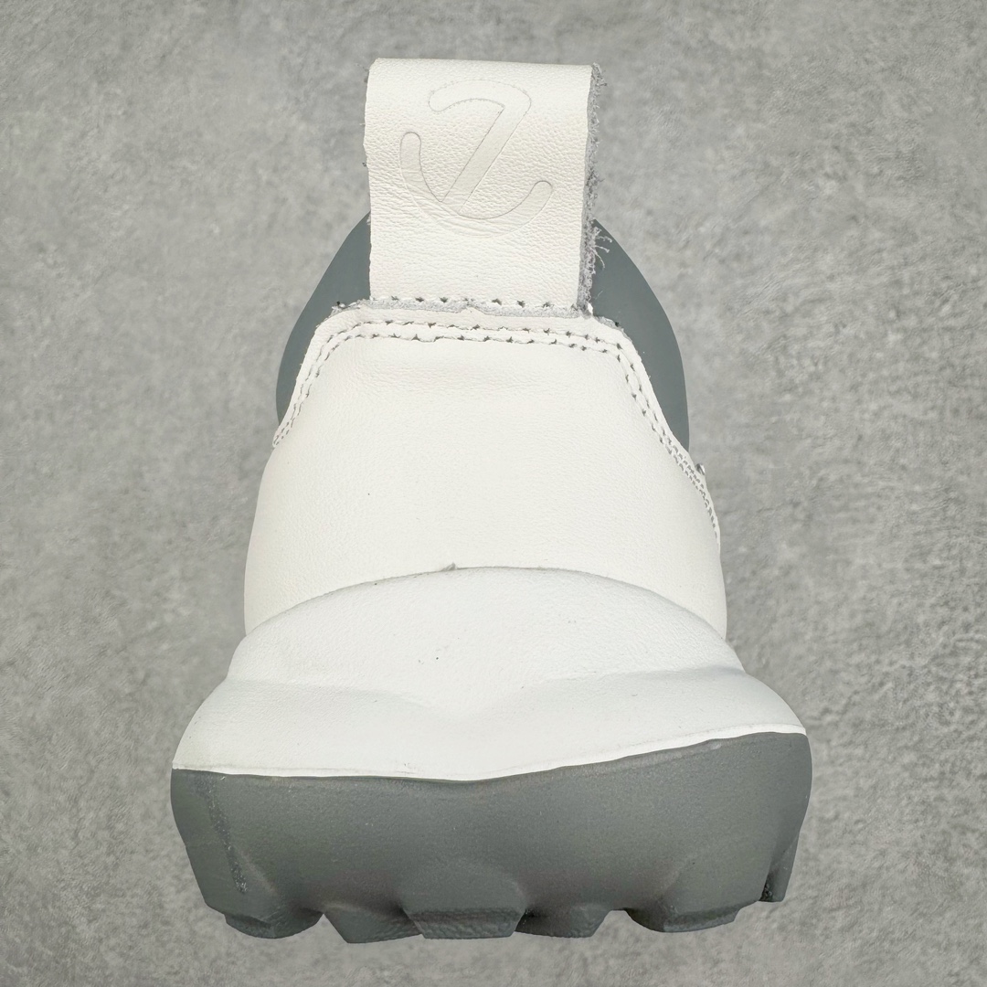 图片[8]-ECCO爱步男鞋 四季爆款户外鞋 健步系列运动鞋 休闲跑步鞋 脚感轻便舒适度真心没的说 面料ECCO家族工艺牛皮 鞋面开孔结构设计增强透气性 E-DTS混合大底科技 耐磨 防滑 轻便 兼顾透气性和包裹性 带来全方位透气脚感 PU+橡胶发泡组合轻盈鞋底具有良好的缓震性能 脚感极佳 尺码：38 39 40 41 42 43 44（皮鞋码）-选品中心