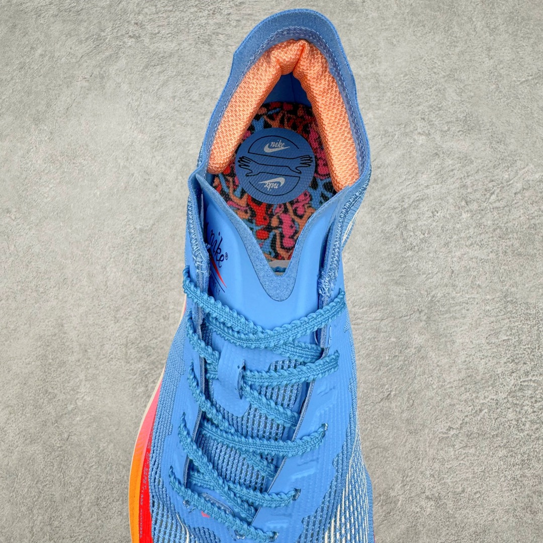 图片[5]-＃纯原福利 NK ZoomX Vaporfly Next% 马拉松一代跑鞋 鞋面使用了全新 Vaporweave 科技 这种类似蝉翼的材质相比 Flyknit 更加轻薄透气 非对称的鞋带系统和泡棉护垫的加入令舒适度更高 鞋头辅以超大的 Swoosh 点缀 再配上流线型外观设计 时尚感十足 尺码：36 36.5 37.5 38 38.5 39 40 40.5 41 42 42.5 43 44 44.5 45-选品中心