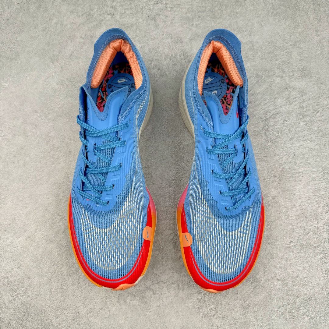 图片[2]-＃纯原福利 NK ZoomX Vaporfly Next% 马拉松一代跑鞋 鞋面使用了全新 Vaporweave 科技 这种类似蝉翼的材质相比 Flyknit 更加轻薄透气 非对称的鞋带系统和泡棉护垫的加入令舒适度更高 鞋头辅以超大的 Swoosh 点缀 再配上流线型外观设计 时尚感十足 尺码：36 36.5 37.5 38 38.5 39 40 40.5 41 42 42.5 43 44 44.5 45-选品中心