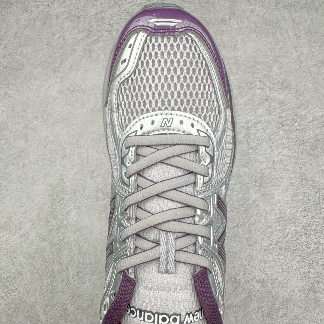 图片[4]-New Balance ML860 NB新百伦系列经典复古老爹风休闲运动慢跑鞋 860 是New Balance 著名的复古跑鞋型号，其heyday 需追溯至90 年代初期。最近，New Balance 回顾历史，以复兴860 为目标，推出这款经典跑鞋的全新升级版860 V2 ，而英国球鞋名所Footpatrol 也为这双新生款型打造一辑特别型录。新版本将N-ergy 与Acteva Lite 技术巧妙融合，其中前者可吸收冲击力，具优越减震性与弹性，而后者则使860 V2 保持轻巧、光滑的外观轮廓。球鞋采用开放式网眼制成，并附带恰到好处的金属饰面，亦为传统运动鞋带去更浓郁的现代气息。860 V2 在具备专业跑步鞋韧性的同时，也拥有围绕生活方式哲学而诞生的时髦感，不仅能够匹配日常风格，还适合用以塑造urban style，各位city boy 不要错过了。尺码：35 36 37 37.5 38 38.5 39.5 40 40.5 41 42 42.5 43 44-选品中心