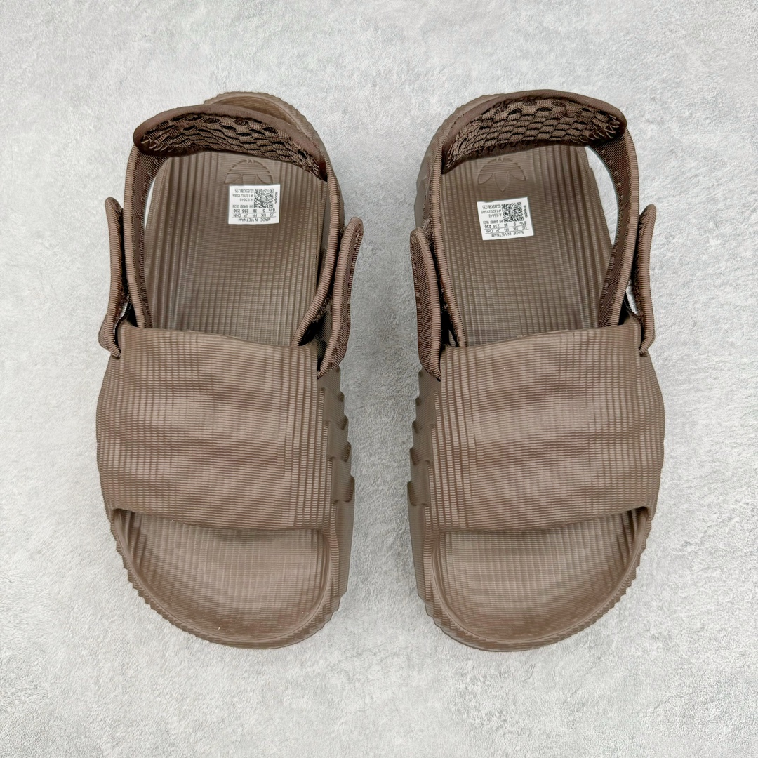 图片[2]-AD Original Adilette 22 Slide 3D打印沙滩涉水舒适耐磨运动凉鞋 由 3D 打印工艺打造 波浪型「山峦」设计彰显极简美学 鞋侧搭载「THE BRAND WITH THE THREE STRIPES」标识 整体造型从视觉上带来舒适感的同时 亦能满足多种风格的搭配 尺码：36 36.5 37.5 38 38.5 39 40 40.5 41 42 42.5 43 44 44.5 45 46-选品中心