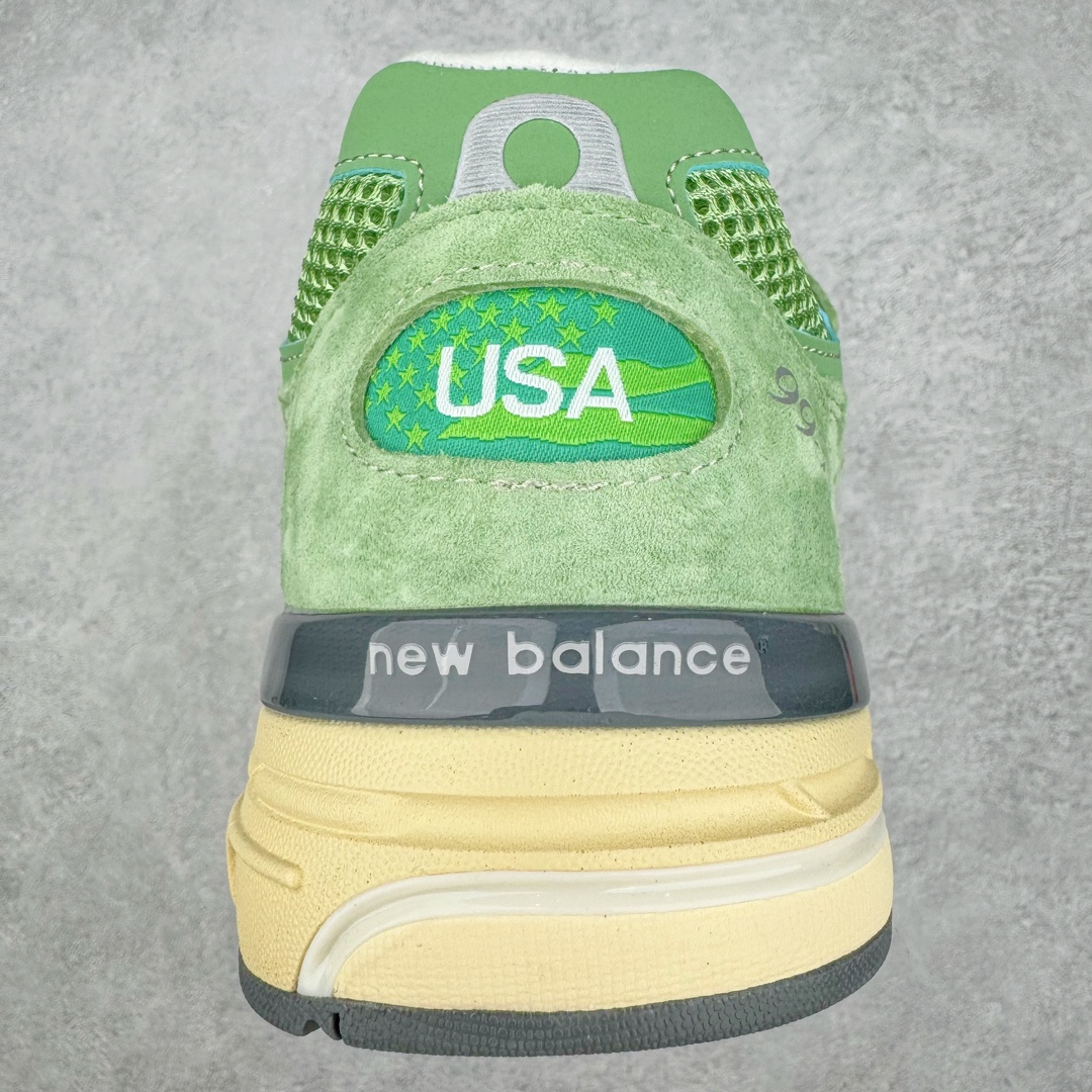 图片[8]-＃总裁 New Balance U993GW 新百伦NB993总统复古慢跑鞋 绿色 正确3M反光细节 原楦原纸版开发 正确6层组合底模精密开发 后跟透明TPU水晶装饰条稳固 沿用了引以为傲的跑鞋手工技艺 采用猪皮绒面并包裹局部透气网面的鞋身设计 菱网鞋舌上刻有New Balance USA 鞋面依旧身着经典的大热之灰 彰显了其高端的品质身份 尺码：40 40.5 41.5 42 42.5 43 44 44.5 45 46.5-选品中心