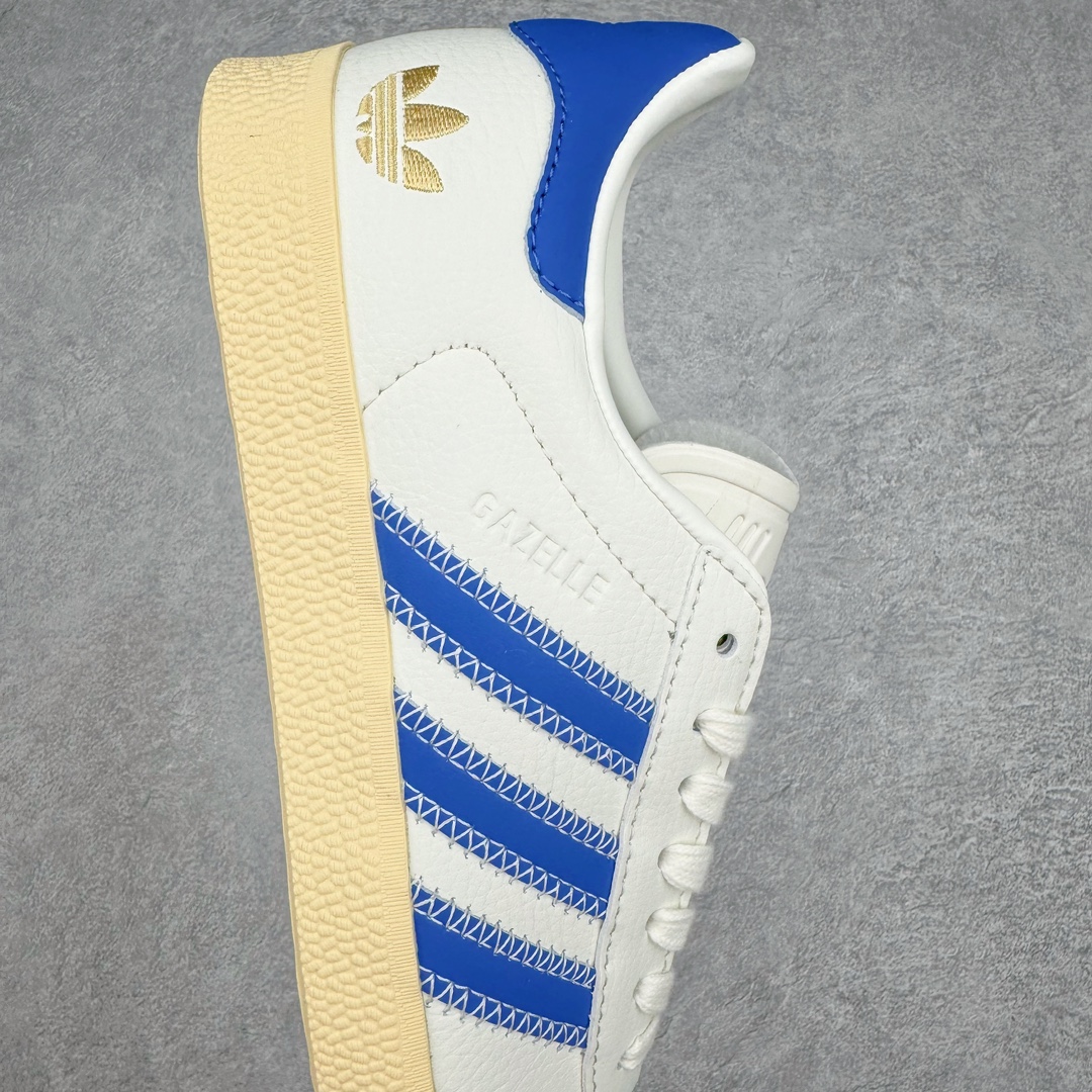 图片[6]-＃HP纯原 AD Original Gazelle Trainers 瞪羚室内鞋系列低帮复古百搭休闲运动德训风板鞋 IF4599 高端零售特供批次 原厂定制长毛翻毛皮组合环保纤维革鞋面材质 内置环保海玻璃鞋垫 外置RB橡胶大底 产品品控稳定性领先行业 原厂全套原楦原纸板冲刀磨具开发 原厂皮料加持 原厂港宝加持定型后跟R度完美 将复古进行到底 简约流畅 三十年不变经典 这款Gazelle运动鞋 无论面料、配色、质感或设计 都只在重现其1991年原款的经典 皮革鞋面 撞色三条纹和鞋跟标的设计 力求呈现90年代的经典复古风潮 Samba火热的同时 也带动了其它的复古鞋型 Gazelle便是其中一只 Gazelle Indoor拥有包边更宽的T字型鞋头 更好的保护运动员的前掌 浓浓的复古氛围感 非常适合现在流行的Cleanfit风格 尺码：35.5 36 36⅔ 37⅓ 38 38⅔ 39⅓ 40 40⅔ 41⅓ 42 42⅔ 43⅓ 44 44⅔ 45-选品中心