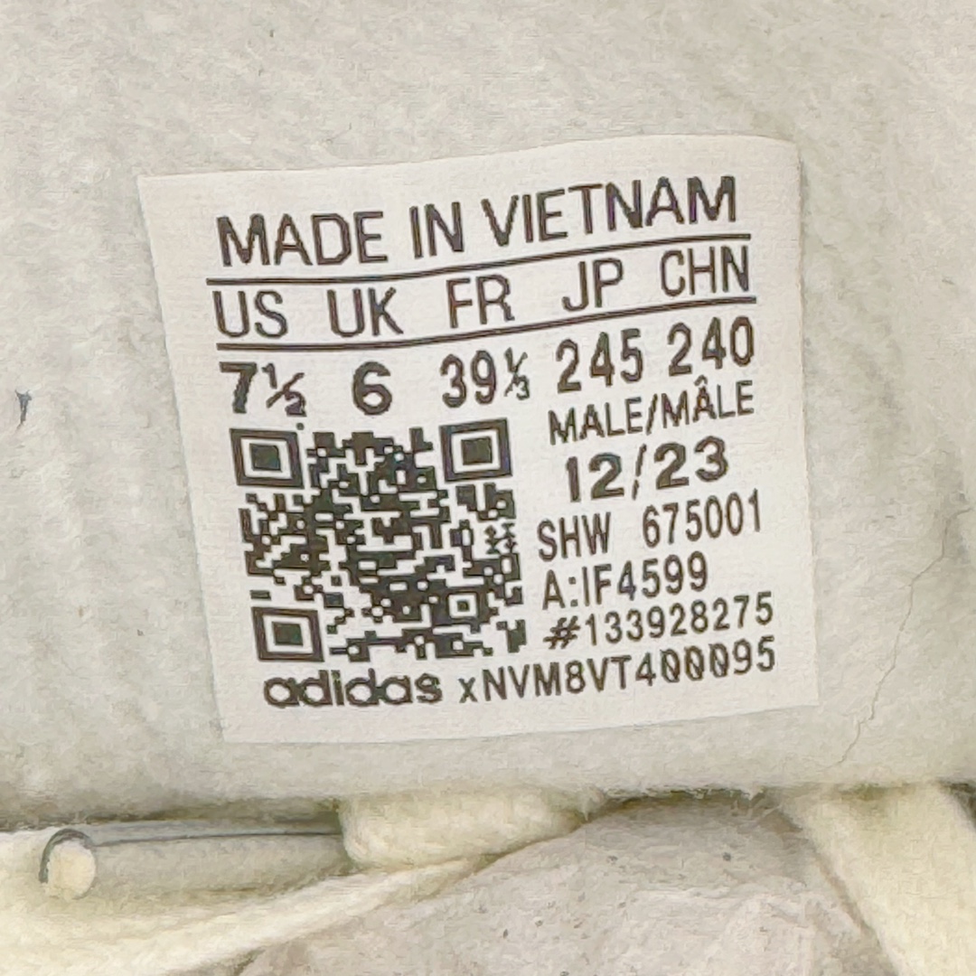 图片[11]-＃HP纯原 AD Original Gazelle Trainers 瞪羚室内鞋系列低帮复古百搭休闲运动德训风板鞋 IF4599 高端零售特供批次 原厂定制长毛翻毛皮组合环保纤维革鞋面材质 内置环保海玻璃鞋垫 外置RB橡胶大底 产品品控稳定性领先行业 原厂全套原楦原纸板冲刀磨具开发 原厂皮料加持 原厂港宝加持定型后跟R度完美 将复古进行到底 简约流畅 三十年不变经典 这款Gazelle运动鞋 无论面料、配色、质感或设计 都只在重现其1991年原款的经典 皮革鞋面 撞色三条纹和鞋跟标的设计 力求呈现90年代的经典复古风潮 Samba火热的同时 也带动了其它的复古鞋型 Gazelle便是其中一只 Gazelle Indoor拥有包边更宽的T字型鞋头 更好的保护运动员的前掌 浓浓的复古氛围感 非常适合现在流行的Cleanfit风格 尺码：35.5 36 36⅔ 37⅓ 38 38⅔ 39⅓ 40 40⅔ 41⅓ 42 42⅔ 43⅓ 44 44⅔ 45-选品中心