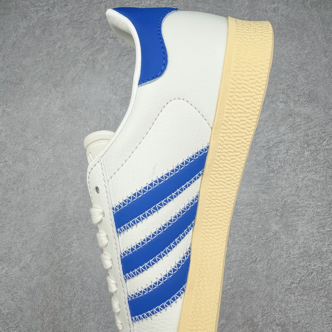 图片[7]-＃HP纯原 AD Original Gazelle Trainers 瞪羚室内鞋系列低帮复古百搭休闲运动德训风板鞋 IF4599 高端零售特供批次 原厂定制长毛翻毛皮组合环保纤维革鞋面材质 内置环保海玻璃鞋垫 外置RB橡胶大底 产品品控稳定性领先行业 原厂全套原楦原纸板冲刀磨具开发 原厂皮料加持 原厂港宝加持定型后跟R度完美 将复古进行到底 简约流畅 三十年不变经典 这款Gazelle运动鞋 无论面料、配色、质感或设计 都只在重现其1991年原款的经典 皮革鞋面 撞色三条纹和鞋跟标的设计 力求呈现90年代的经典复古风潮 Samba火热的同时 也带动了其它的复古鞋型 Gazelle便是其中一只 Gazelle Indoor拥有包边更宽的T字型鞋头 更好的保护运动员的前掌 浓浓的复古氛围感 非常适合现在流行的Cleanfit风格 尺码：35.5 36 36⅔ 37⅓ 38 38⅔ 39⅓ 40 40⅔ 41⅓ 42 42⅔ 43⅓ 44 44⅔ 45-选品中心