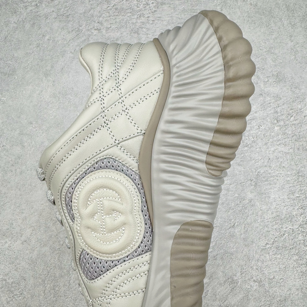 图片[7]-Gucci古驰2024年新款情侣金属皮革运动鞋 专柜最新情侣款厚底增高波浪休闲透气情侣鞋‼👑代购级别 Gucci 最新IP轻质厚底波浪鞋 上脚秒内增高4CM 🌷简约 好搭韵味十足～鞋舌且带电子芯片防伪 鞋面采用进口环保立面小羊皮 羊皮内里 羊皮成型乳胶鞋垫 原版IP+ TP U轻质大底 成型超舒服有弹力 尺码：35-45-选品中心