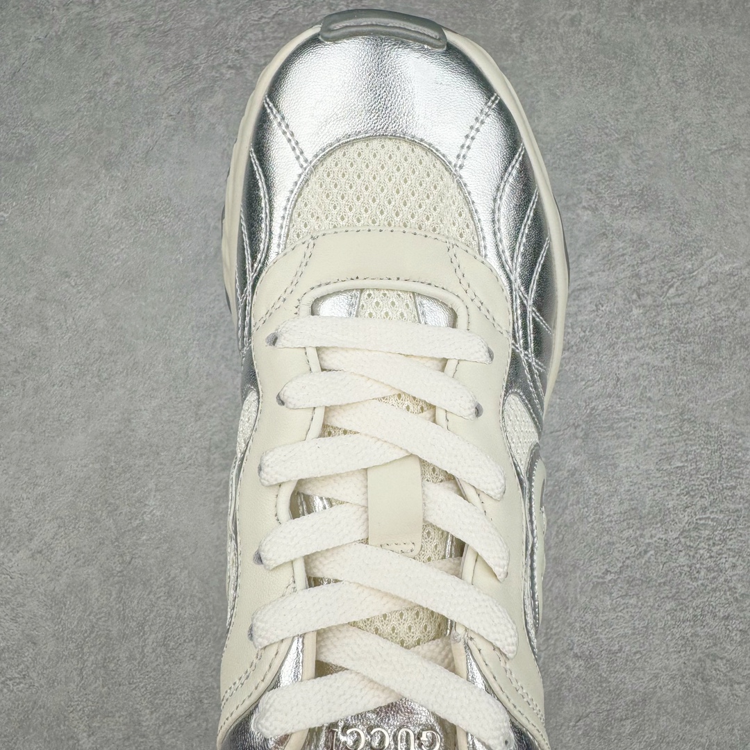 图片[4]-Gucci古驰2024年新款情侣金属皮革运动鞋 专柜最新情侣款厚底增高波浪休闲透气情侣鞋‼👑代购级别 Gucci 最新IP轻质厚底波浪鞋 上脚秒内增高4CM 🌷简约 好搭韵味十足～鞋舌且带电子芯片防伪 鞋面采用进口环保立面小羊皮 羊皮内里 羊皮成型乳胶鞋垫 原版IP+ TP U轻质大底 成型超舒服有弹力 尺码：35-45-选品中心