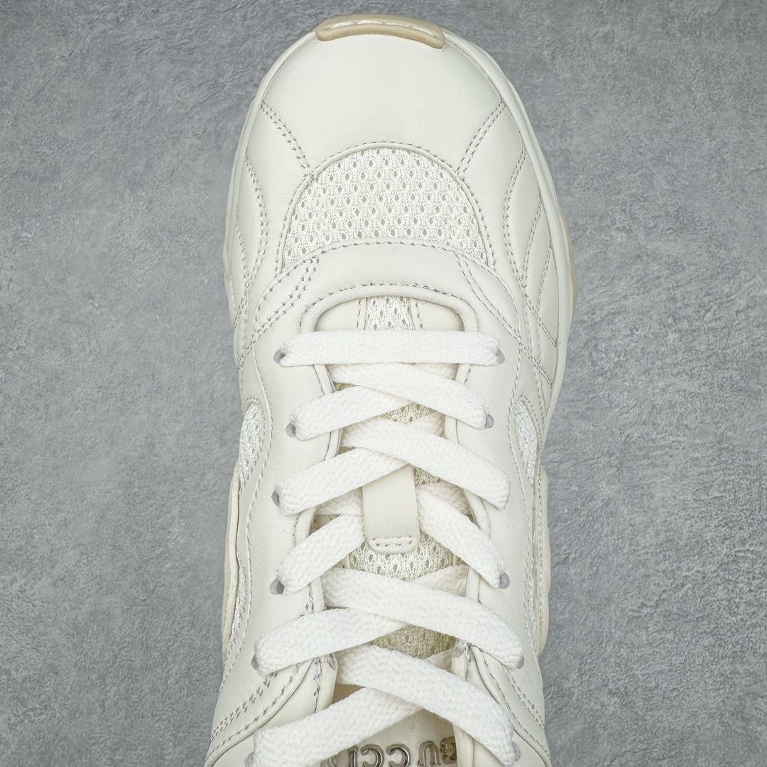 图片[4]-Gucci古驰2024年新款情侣金属皮革运动鞋 专柜最新情侣款厚底增高波浪休闲透气情侣鞋‼👑代购级别 Gucci 最新IP轻质厚底波浪鞋 上脚秒内增高4CM 🌷简约 好搭韵味十足～鞋舌且带电子芯片防伪 鞋面采用进口环保立面小羊皮 羊皮内里 羊皮成型乳胶鞋垫 原版IP+ TP U轻质大底 成型超舒服有弹力 尺码：35-45-选品中心