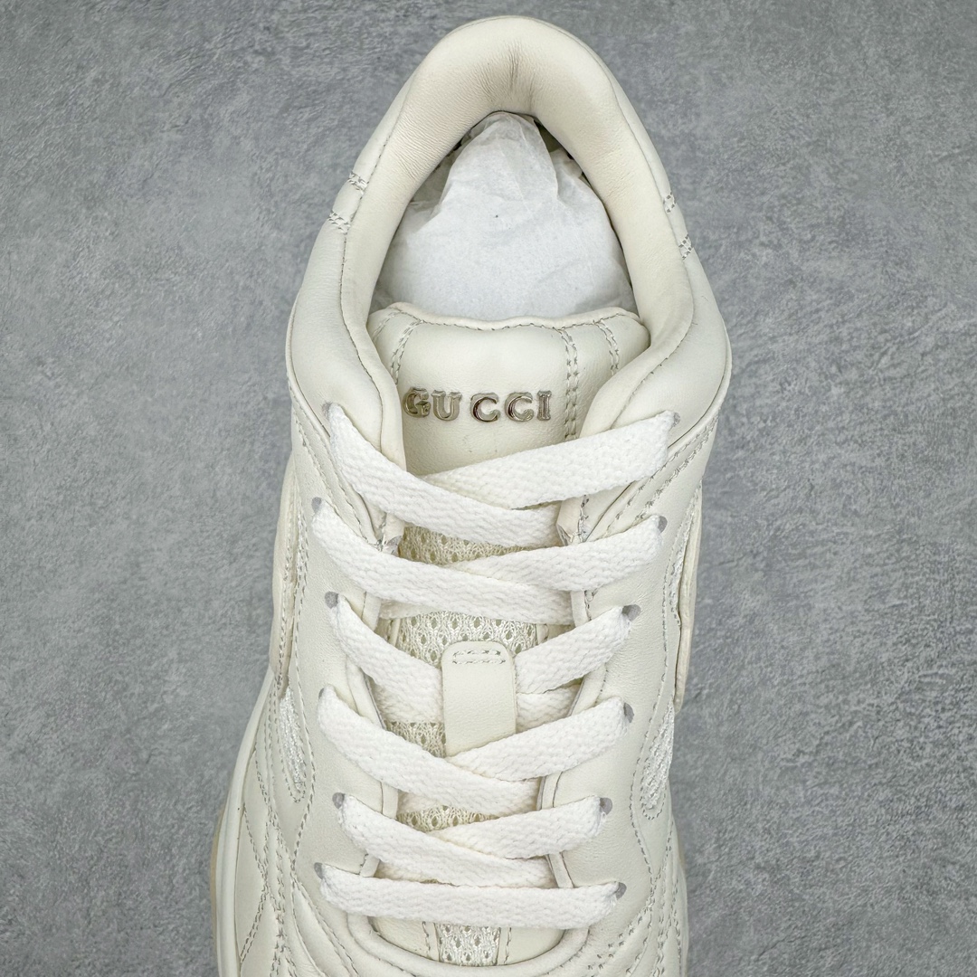 图片[5]-Gucci古驰2024年新款情侣金属皮革运动鞋 专柜最新情侣款厚底增高波浪休闲透气情侣鞋‼👑代购级别 Gucci 最新IP轻质厚底波浪鞋 上脚秒内增高4CM 🌷简约 好搭韵味十足～鞋舌且带电子芯片防伪 鞋面采用进口环保立面小羊皮 羊皮内里 羊皮成型乳胶鞋垫 原版IP+ TP U轻质大底 成型超舒服有弹力 尺码：35-45-选品中心