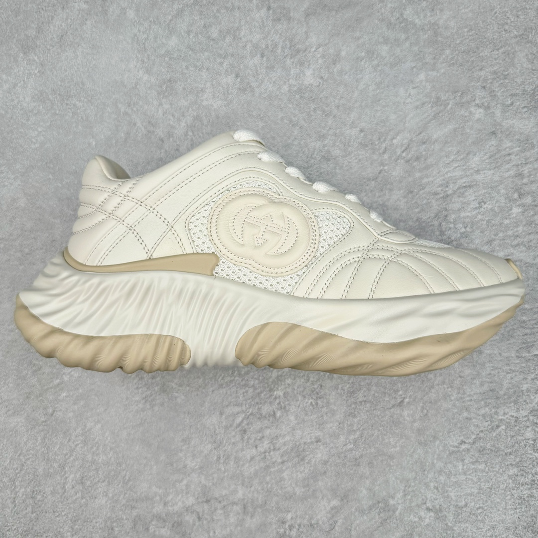 Gucci古驰2024年新款情侣金属皮革运动鞋 专柜最新情侣款厚底增高波浪休闲透气情侣鞋‼👑代购级别 Gucci 最新IP轻质厚底波浪鞋 上脚秒内增高4CM 🌷简约 好搭韵味十足~鞋舌且带电子芯片防伪 鞋面采用进口环保立面小羊皮 羊皮内里 羊皮成型乳胶鞋垫 原版IP+ TP U轻质大底 成型超舒服有弹力 尺码:35-45-选品中心