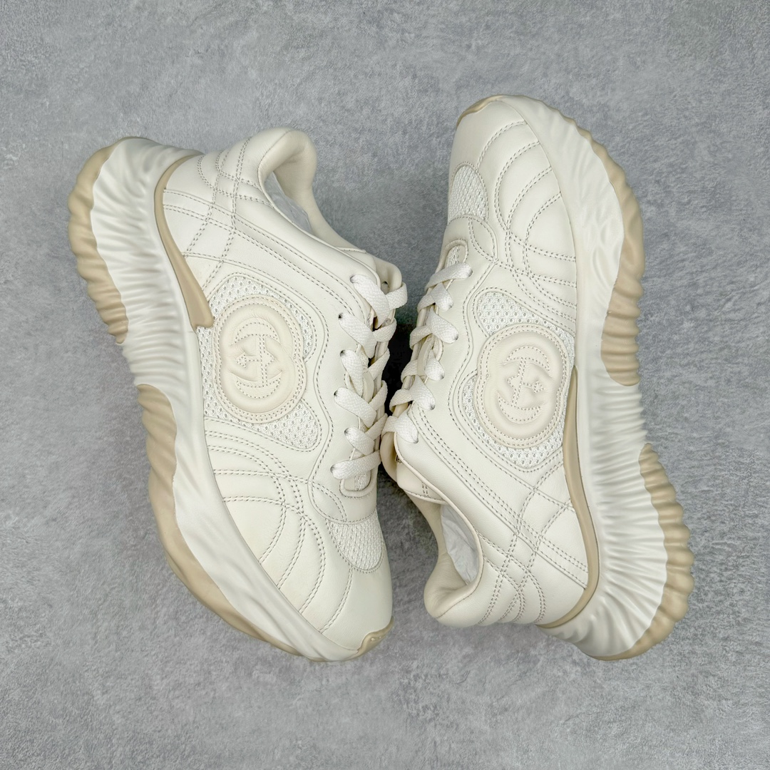 图片[3]-Gucci古驰2024年新款情侣金属皮革运动鞋 专柜最新情侣款厚底增高波浪休闲透气情侣鞋‼👑代购级别 Gucci 最新IP轻质厚底波浪鞋 上脚秒内增高4CM 🌷简约 好搭韵味十足～鞋舌且带电子芯片防伪 鞋面采用进口环保立面小羊皮 羊皮内里 羊皮成型乳胶鞋垫 原版IP+ TP U轻质大底 成型超舒服有弹力 尺码：35-45-选品中心