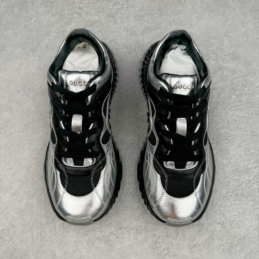 图片[2]-Gucci古驰2024年新款情侣金属皮革运动鞋 专柜最新情侣款厚底增高波浪休闲透气情侣鞋‼👑代购级别 Gucci 最新IP轻质厚底波浪鞋 上脚秒内增高4CM 🌷简约 好搭韵味十足～鞋舌且带电子芯片防伪 鞋面采用进口环保立面小羊皮 羊皮内里 羊皮成型乳胶鞋垫 原版IP+ TP U轻质大底 成型超舒服有弹力 尺码：35-45-选品中心