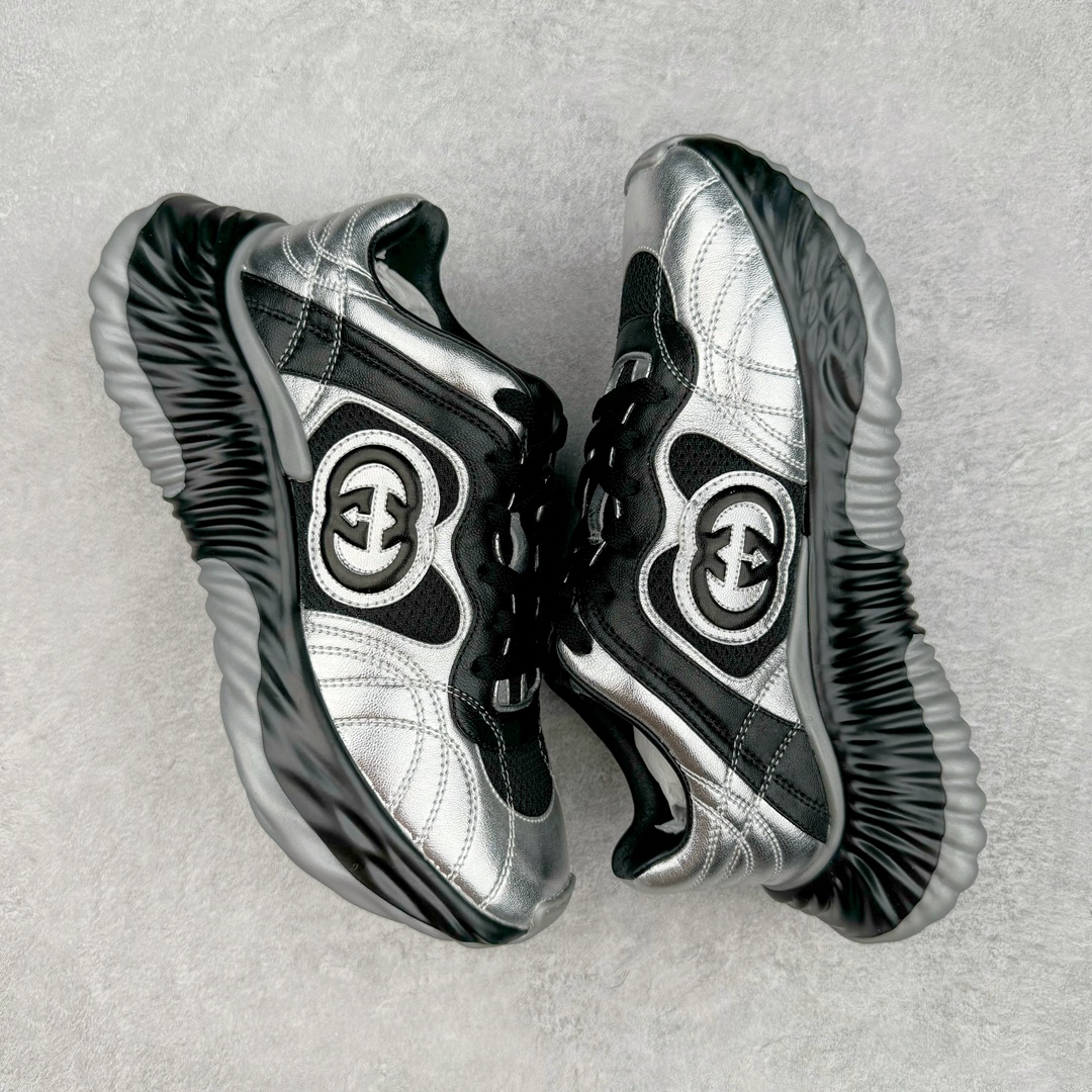 图片[3]-Gucci古驰2024年新款情侣金属皮革运动鞋 专柜最新情侣款厚底增高波浪休闲透气情侣鞋‼👑代购级别 Gucci 最新IP轻质厚底波浪鞋 上脚秒内增高4CM 🌷简约 好搭韵味十足～鞋舌且带电子芯片防伪 鞋面采用进口环保立面小羊皮 羊皮内里 羊皮成型乳胶鞋垫 原版IP+ TP U轻质大底 成型超舒服有弹力 尺码：35-45-选品中心