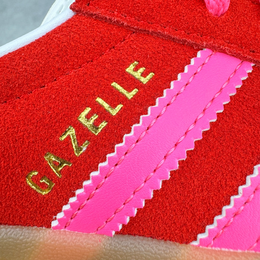 图片[17]-＃J版 AD Originals Gazelle Bold W 羚羊松糕系列复古百搭厚底增高低帮休闲运动板鞋 IH7496 新的一年就要换新的打扮啦！除了设定变美、健身、减肥等目标外，你已经可以利用鞋子来“偷偷改善身材比例”的愿望了！ 因为有一句话。身高不够。鞋子来凑~赶快入手以下各大运动品牌最新推出的“厚底增高运动鞋”吧。 是最好穿最百搭的长腿神器。 重点是……不仅价格不错～鞋子也不错啊！Originals的Gazelle Bold鞋款打造出「超厚底版本」！延续流线鞋型、经典麂皮材质、白色三条线和侧面烫金标志的复古外型，奶油白鞋底高度直接乘3，出门搭上它，保证一路步步高升。尺码：36 36⅔ 37⅓ 38 38⅔ 39⅓ 40-选品中心