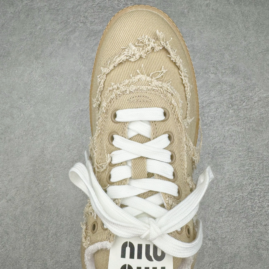 图片[4]-Miumiu 缪缪春夏新款帆布复古低帮时尚德训鞋 纯原开发 内里全头层小羊皮 原版防滑橡胶鞋底设计 定制原厂牛仔布鞋面 官方同步配件包装 尺码：35 36 37 38 39 40 41 42 43 44-选品中心