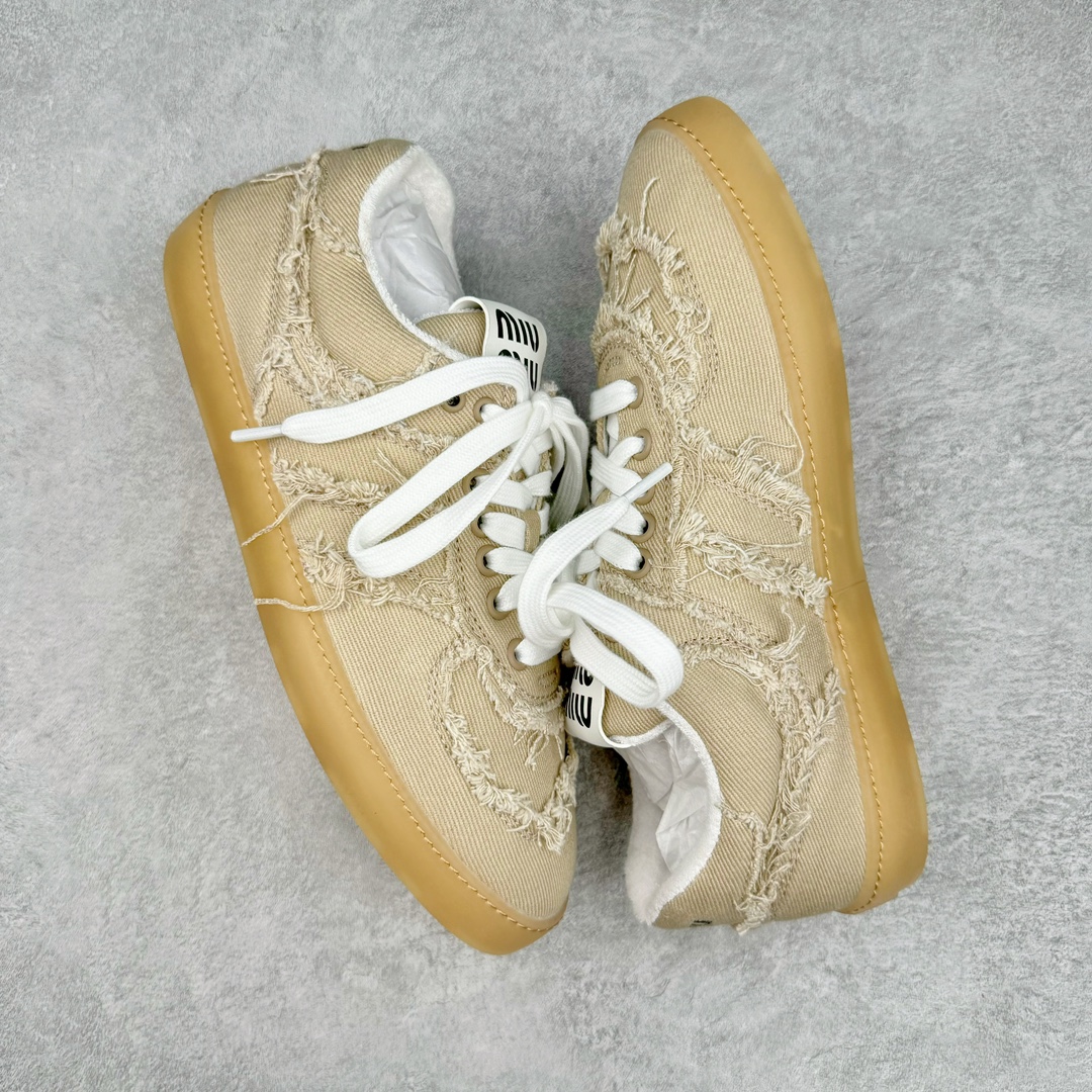 图片[3]-Miumiu 缪缪春夏新款帆布复古低帮时尚德训鞋 纯原开发 内里全头层小羊皮 原版防滑橡胶鞋底设计 定制原厂牛仔布鞋面 官方同步配件包装 尺码：35 36 37 38 39 40 41 42 43 44-选品中心