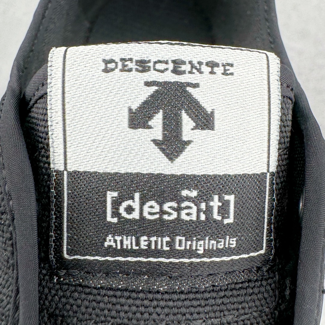 图片[10]-DESCENTE CHRON 迪桑特复古运动一脚蹬帆布鞋透气休闲鞋 轻松方便的一脚蹬设计 搭配轻质弹性鞋底 脚感舒适 简洁的帆布鞋面设计适用于多场景穿搭 尺码：36 36.5 37.5 38 38.5 39 40 40.5 41 42 42.5 43 44 44.5 45-选品中心