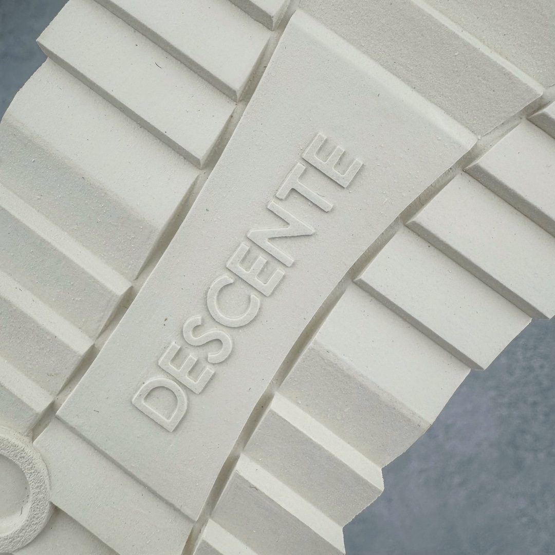 图片[10]-DESCENTE CHRON 迪桑特复古运动一脚蹬帆布鞋透气休闲鞋 轻松方便的一脚蹬设计 搭配轻质弹性鞋底 脚感舒适 简洁的帆布鞋面设计适用于多场景穿搭 尺码：36 36.5 37.5 38 38.5 39 40 40.5 41 42 42.5 43 44 44.5 45-选品中心