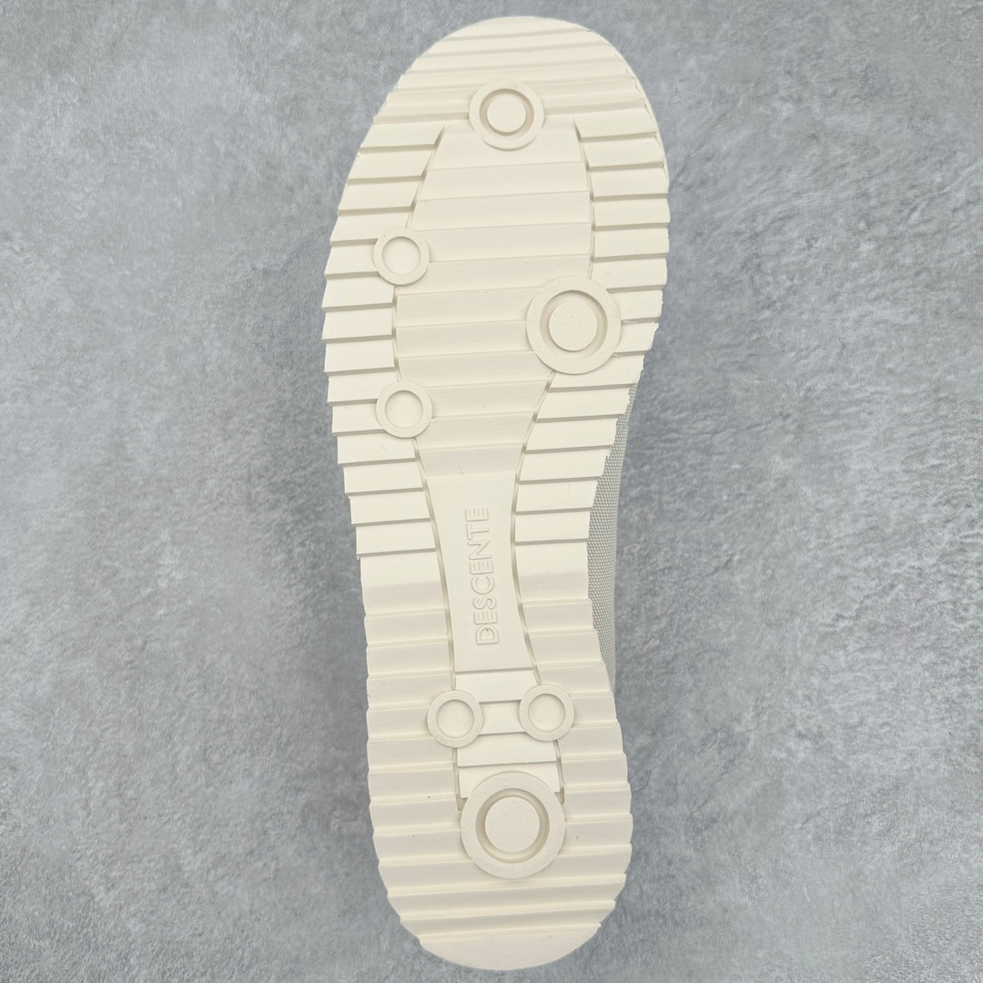 图片[9]-DESCENTE CHRON 迪桑特复古运动一脚蹬帆布鞋透气休闲鞋 轻松方便的一脚蹬设计 搭配轻质弹性鞋底 脚感舒适 简洁的帆布鞋面设计适用于多场景穿搭 尺码：36 36.5 37.5 38 38.5 39 40 40.5 41 42 42.5 43 44 44.5 45-选品中心