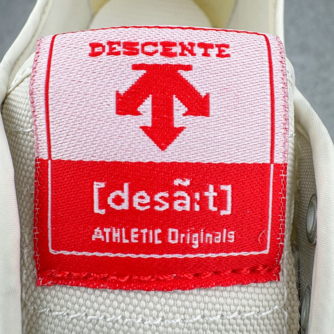 图片[11]-DESCENTE CHRON 迪桑特复古运动一脚蹬帆布鞋透气休闲鞋 轻松方便的一脚蹬设计 搭配轻质弹性鞋底 脚感舒适 简洁的帆布鞋面设计适用于多场景穿搭 尺码：36 36.5 37.5 38 38.5 39 40 40.5 41 42 42.5 43 44 44.5 45-选品中心