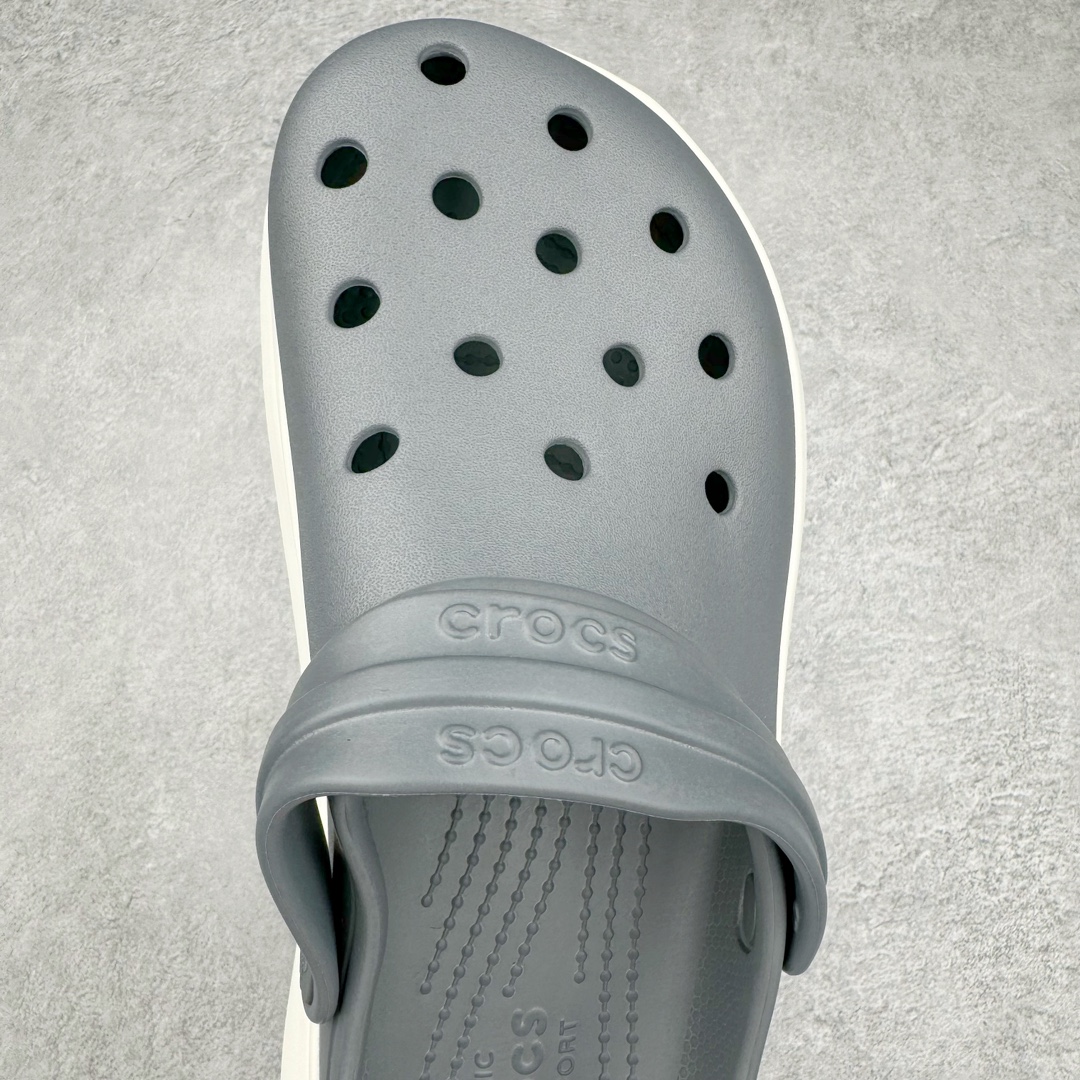 图片[4]-＃DG莞产 Crocs Classic Clog 卡骆驰简约休闲沙滩洞洞拖鞋凉鞋 全速 透明防水袋包装 注意配件需单独购买 超轻Croslite专利材料打造 鞋面更加耐用易清洗 该鞋款轻盈舒适 2002年 经典克骆格诞生 秉承外形简单 穿着舒适的初衷 不断为消费者带来舒适的穿着体验 穿出“趣”味 鞋面洞洞可搭彰显个性的智必星 一鞋两穿 可调节式后跟带增添鞋身的稳固性能 放前面变成愜意舒适的凉拖 放后面行走跑跳更加稳妥 Croslite ™材料 封闭式细胞树脂 能够在体温作用下自动变形以适应脚部形状 涉水性优秀的同时易于清洁 抓地力强 不易打滑 Crocs的核心理念：轻便 灵活 全方位的舒适感 同步官方尺码：M4（36-37） M5（37-38）M6（38-39）M7（39-40）M8（41-42）M9（42-43）M10（43-44）M11（45-46）-选品中心