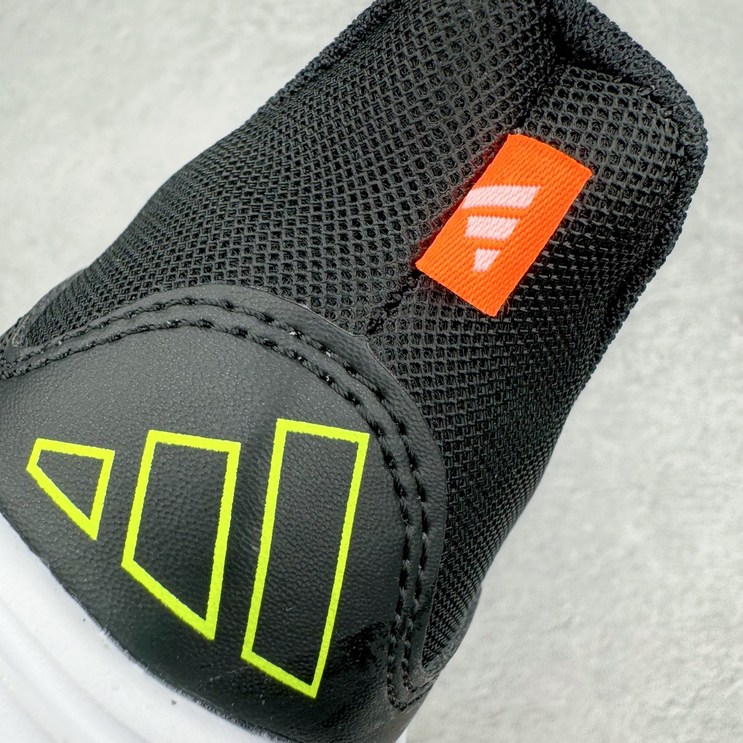 图片[14]-AD Supernova Rise 阿迪全新休闲轻跑鞋 IG1801 款鞋采用了Dreamstrike+ 中底 将缓冲材质与柔软的织物相结合 以最大限度地减少刺激性摩擦和慢跑后水泡的可能性 在美学方面 Supernova Rise 从自然和生物中汲取灵感 如深色底色和半绿色细节 尺码：36 36.5 37.5 38 38.5 39 40 40.5 41 42 42.5 43 44 44.5 45-选品中心