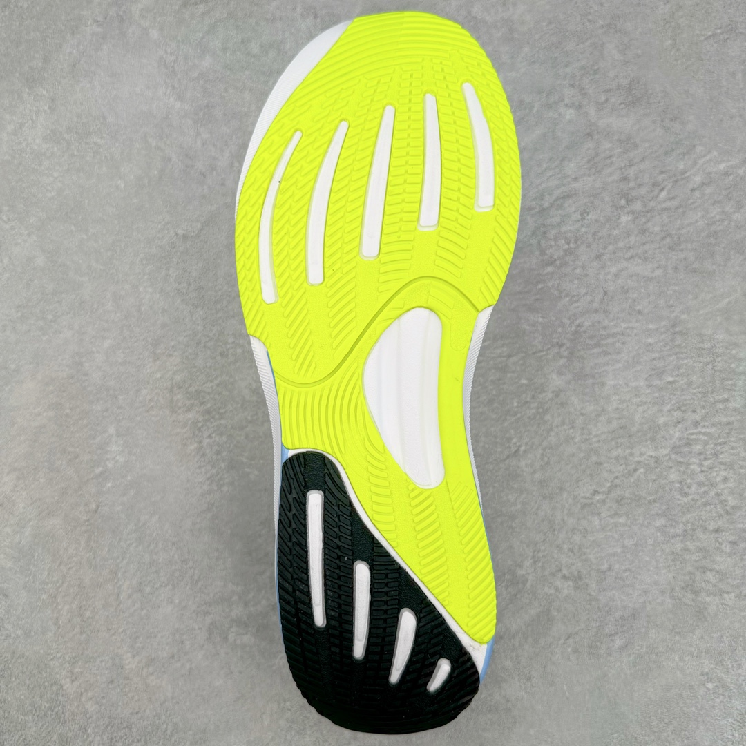 图片[9]-AD Supernova Rise 阿迪全新休闲轻跑鞋 IG1801 款鞋采用了Dreamstrike+ 中底 将缓冲材质与柔软的织物相结合 以最大限度地减少刺激性摩擦和慢跑后水泡的可能性 在美学方面 Supernova Rise 从自然和生物中汲取灵感 如深色底色和半绿色细节 尺码：36 36.5 37.5 38 38.5 39 40 40.5 41 42 42.5 43 44 44.5 45-选品中心