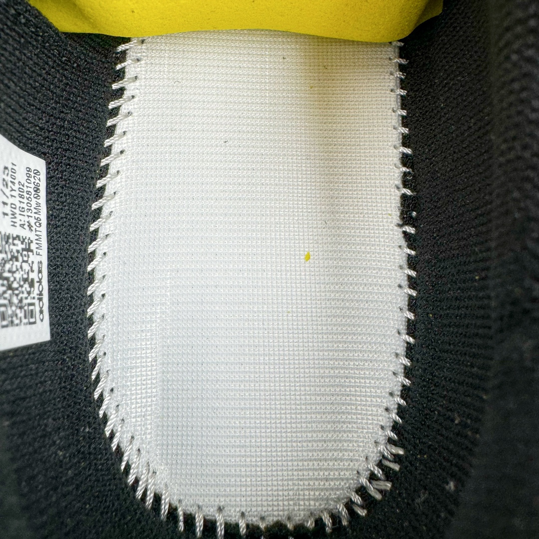 图片[12]-AD Supernova Rise 阿迪全新休闲轻跑鞋 IG1802 款鞋采用了Dreamstrike+ 中底 将缓冲材质与柔软的织物相结合 以最大限度地减少刺激性摩擦和慢跑后水泡的可能性 在美学方面 Supernova Rise 从自然和生物中汲取灵感 如深色底色和半绿色细节 尺码：36 36.5 37.5 38 38.5 39 40 40.5 41 42 42.5 43 44 44.5 45-选品中心