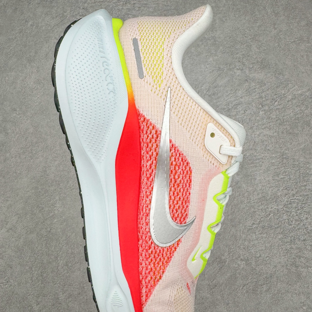 图片[6]-NK Zoom Pegasus 飞马41代马拉松系列网面透气缓震疾速跑鞋 拥有 Zoom Air 一如既往的稳定感和流畅感 鞋面采用工程网眼设计 为特定高热区域营造出色透气性 进一步增加鞋面的穿孔数量 让足部能够快速散热 中足搭配 Flywire 飞线 在高速运动时营造舒适稳定的贴合感 内置Zoon气垫加持 动力十足 货号：FD2722-100 尺码：36 36.5 37.5 38 38.5 39 40 40.5 41 42 42.5 43 44 44.5 45-选品中心