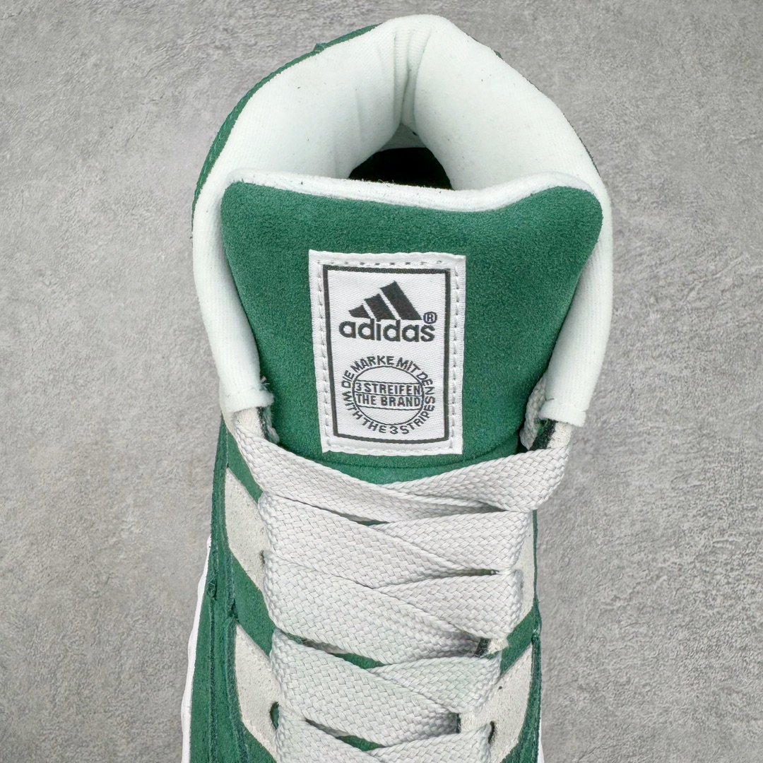 图片[5]-＃C版纯原 Crude x AD Originals Adimatic MID 马蒂奇系列中帮复古鲨鱼面包休闲运动休闲滑板板鞋 IE0022 葡萄牙涂鸦艺术家 Crude 与 Originals合作鞋款“Ynuk”系列。此次双方以Adimatic鞋型为基础，带来Crude × adidas Originals Adimatic Mid，一款超高颜值的面包鞋！鞋面采用麂皮材质打造，质感满满。鞋身元素经过放大处理，加厚的鞋舌、宽大的鞋带、大尺寸的三条杠。中底部分，鞋头、鞋尾是鲨鱼齿图案。最后深灰色中底搭配橡胶为底收尾，完善整双鞋设计。尺码：36 36⅔ 37⅓ 38 38⅔ 39⅓ 40 40⅔ 41⅓ 42 42⅔ 43⅓ 44 45-选品中心