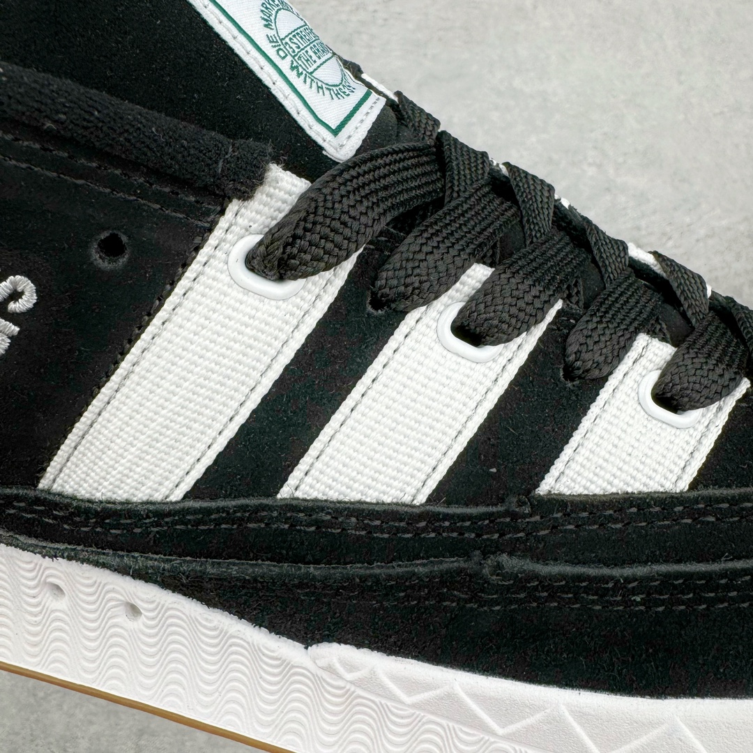 图片[14]-＃C版纯原 Crude x AD Originals Adimatic MID 马蒂奇系列中帮复古鲨鱼面包休闲运动休闲滑板板鞋 IF6289 葡萄牙涂鸦艺术家 Crude 与 Originals合作鞋款“Ynuk”系列。此次双方以Adimatic鞋型为基础，带来Crude × adidas Originals Adimatic Mid，一款超高颜值的面包鞋！鞋面采用麂皮材质打造，质感满满。鞋身元素经过放大处理，加厚的鞋舌、宽大的鞋带、大尺寸的三条杠。中底部分，鞋头、鞋尾是鲨鱼齿图案。最后深灰色中底搭配橡胶为底收尾，完善整双鞋设计。尺码：36 36⅔ 37⅓ 38 38⅔ 39⅓ 40 40⅔ 41⅓ 42 42⅔ 43⅓ 44 45-选品中心