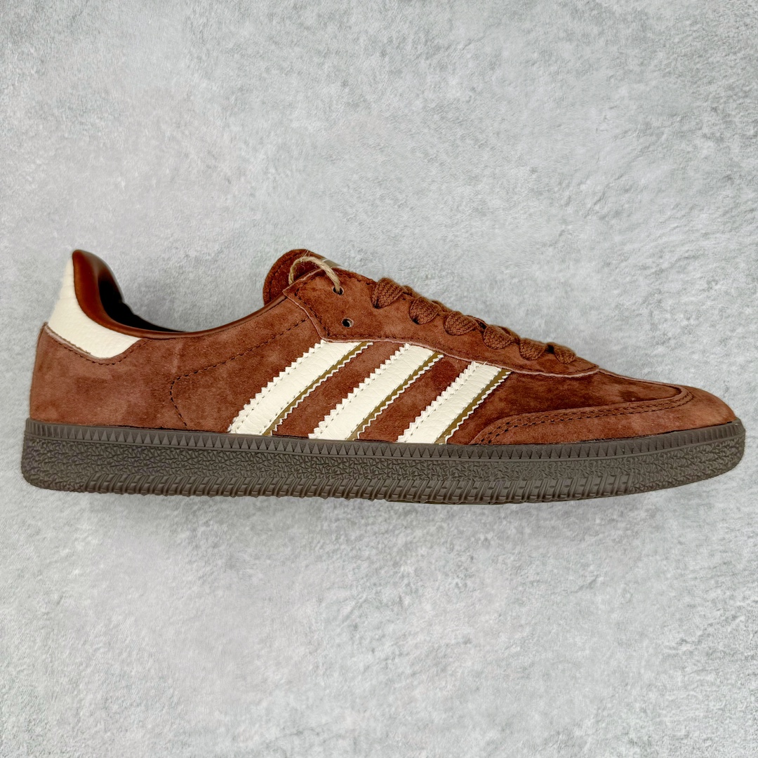 AD Original Samba OG 复古经典轻便板鞋 IG135 这款桑巴鞋展示了高质量的工艺 带有装饰的超锁缝制和无缝的手感 柔软、柔软的皮革造型和标志性的3条纹完成了精致的外观 正规合身鞋带 鞋面上有绒面鞋垫 橡胶鞋底 享受正畸套筒软感 自50年代首次亮相以来就一直在赢得粉丝的青睐 尺码：36 36.5 37.5 38 38.5 39 40 40.5 41 42 42.5 43 44 44.5 45-选品中心