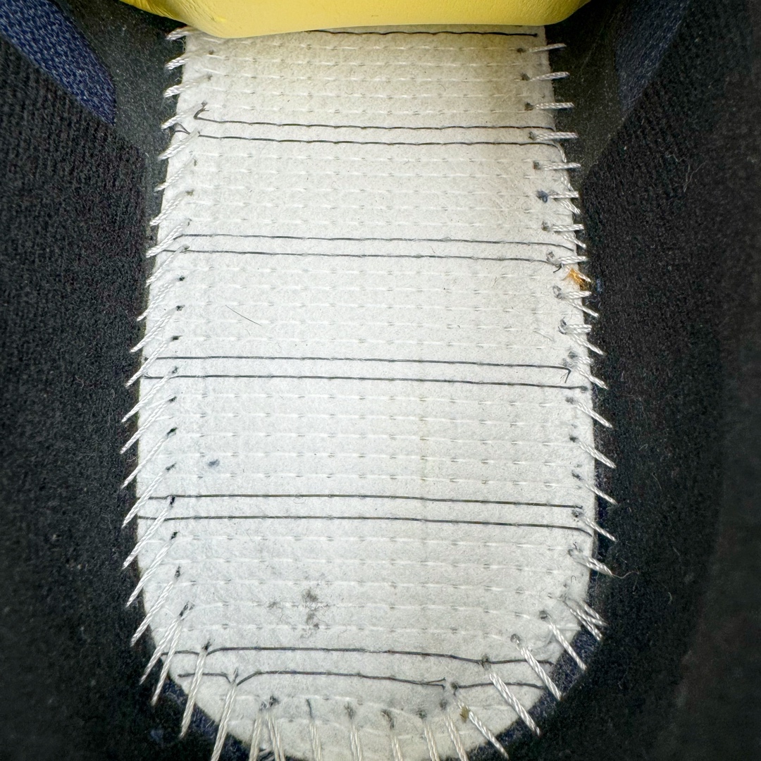 图片[13]-＃SG 加拿大品牌 始祖鸟·Arcteryx始祖鸟 Konseal Lt 轻量网布防滑轻便耐磨低帮越野跑步鞋 利用先进的技术、更轻但可靠耐用的材料和高度专注的设计流程，我们创造了我们最轻的接近鞋 Konseal LT。它专为在您携带背包和攀爬装备时覆盖崎岖的地面而设计，提供足底支撑和保护、应对不断変化的地形的敏捷性以及 Vibram® Megagrip 外底的自抓地力。内里提供赤足舒适感，鞋跟可平折，因此您可以在系绳或露营时将其作为木屐穿着。尺码：39 40 41 42 43 44 45-选品中心