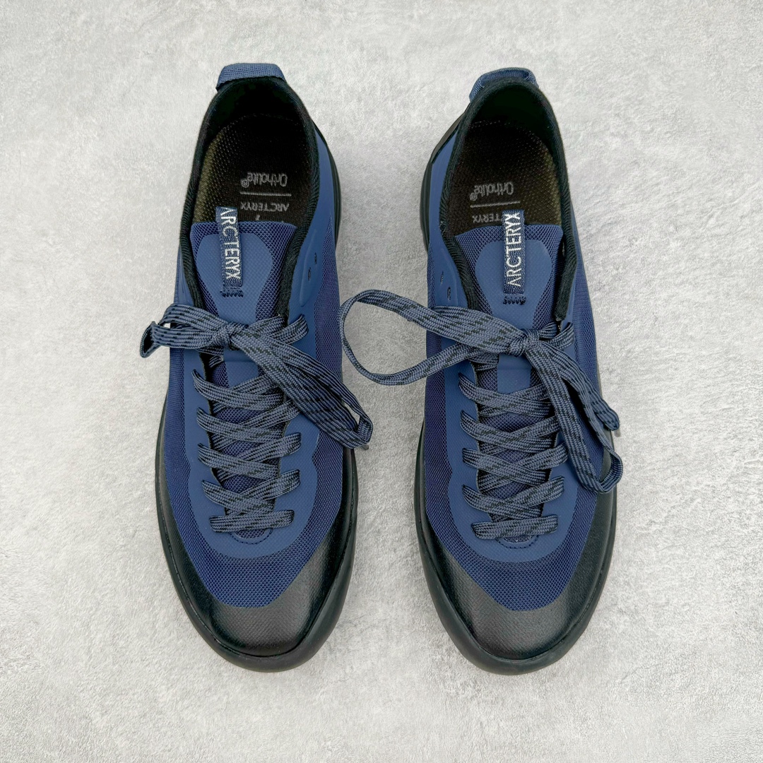 图片[2]-＃SG 加拿大品牌 始祖鸟·Arcteryx始祖鸟 Konseal Lt 轻量网布防滑轻便耐磨低帮越野跑步鞋 利用先进的技术、更轻但可靠耐用的材料和高度专注的设计流程，我们创造了我们最轻的接近鞋 Konseal LT。它专为在您携带背包和攀爬装备时覆盖崎岖的地面而设计，提供足底支撑和保护、应对不断変化的地形的敏捷性以及 Vibram® Megagrip 外底的自抓地力。内里提供赤足舒适感，鞋跟可平折，因此您可以在系绳或露营时将其作为木屐穿着。尺码：39 40 41 42 43 44 45-选品中心